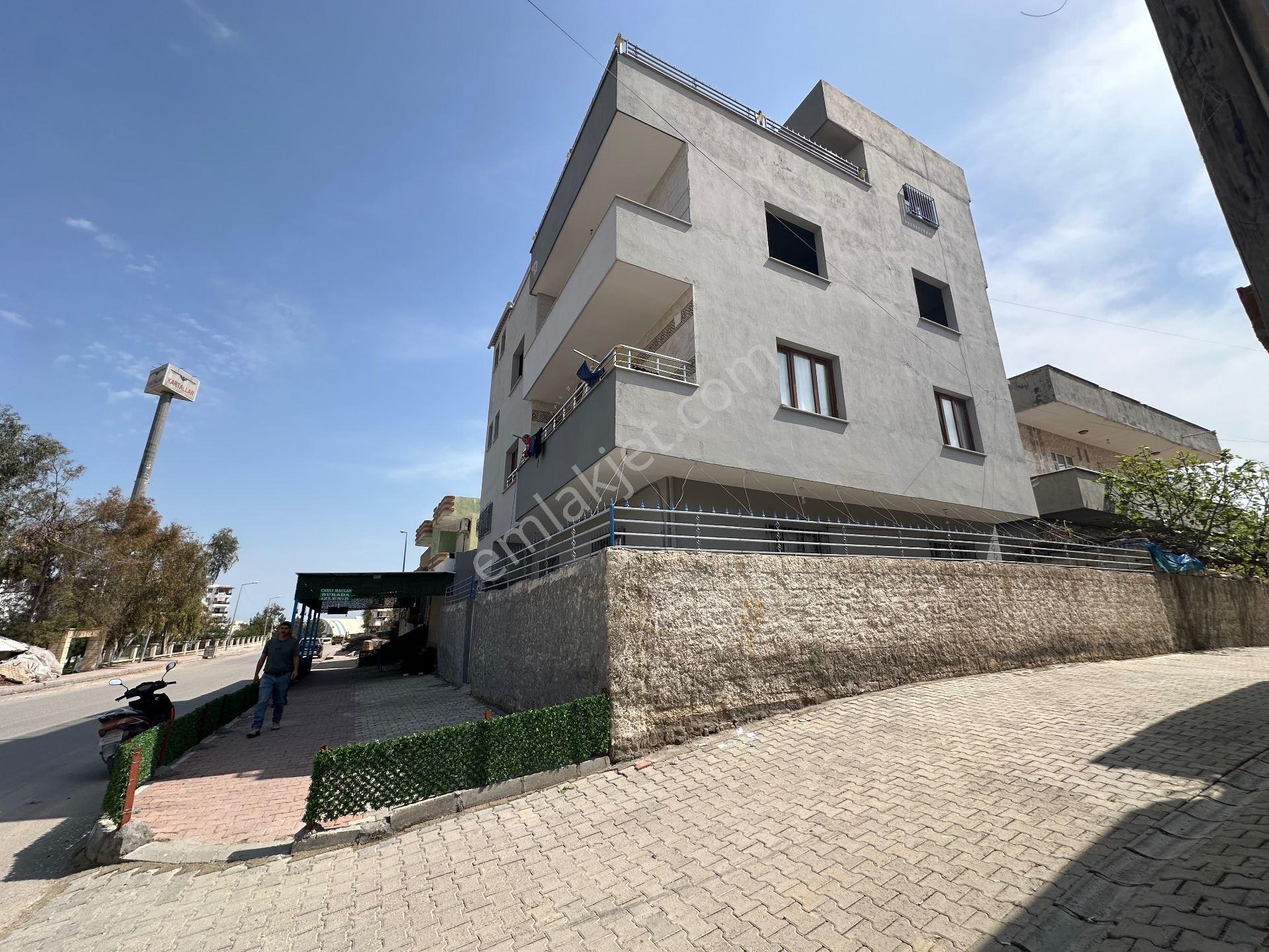 8 Mart Mahallesi'nde Satılık Köşe Başı Bina - Görsel 23
