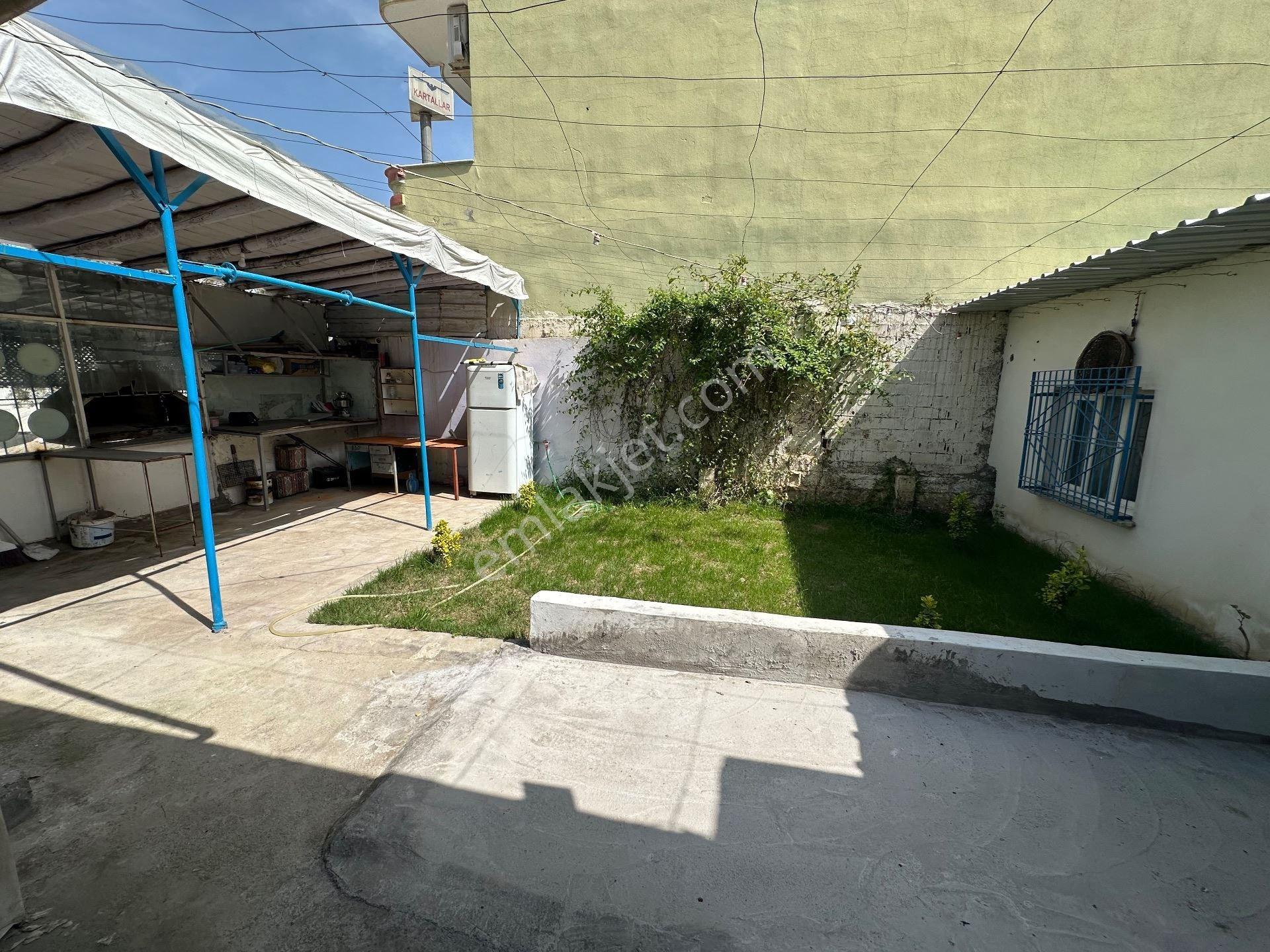 8 Mart Mahallesi'nde Satılık Köşe Başı Bina - Görsel 32