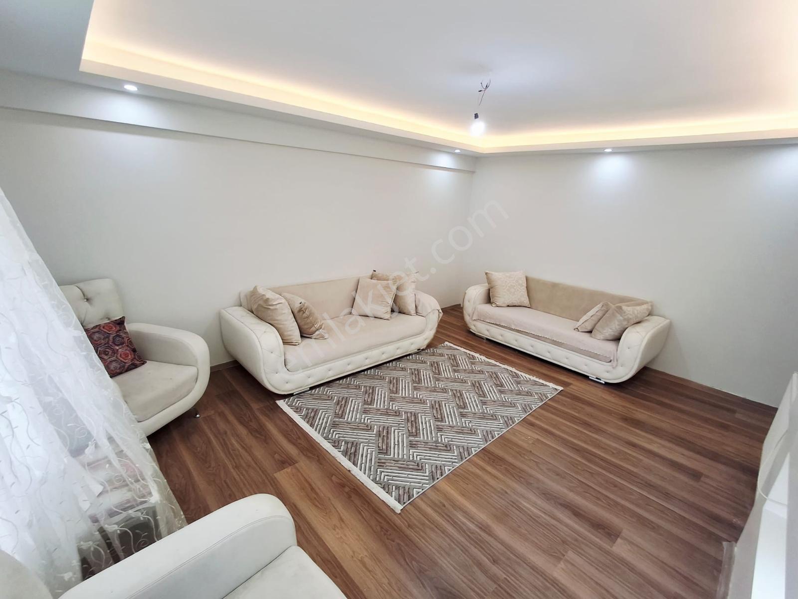 Evim-nur'dan Türkiş Mah. Azerbeycan Caddesine Cephe 3+1 4.kat Asansörlü Kupon Daire