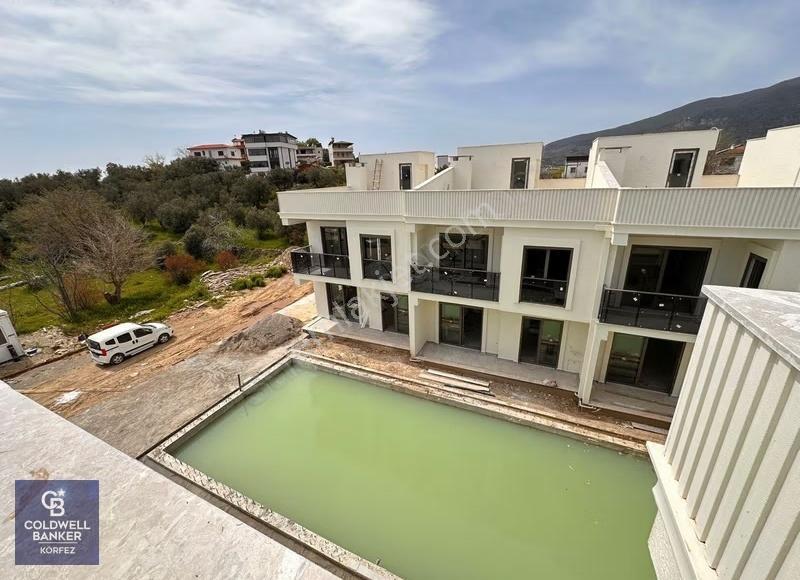 Kızılkeçili'de Site İçinde Satılık Havuzlu Villa - Görsel 14