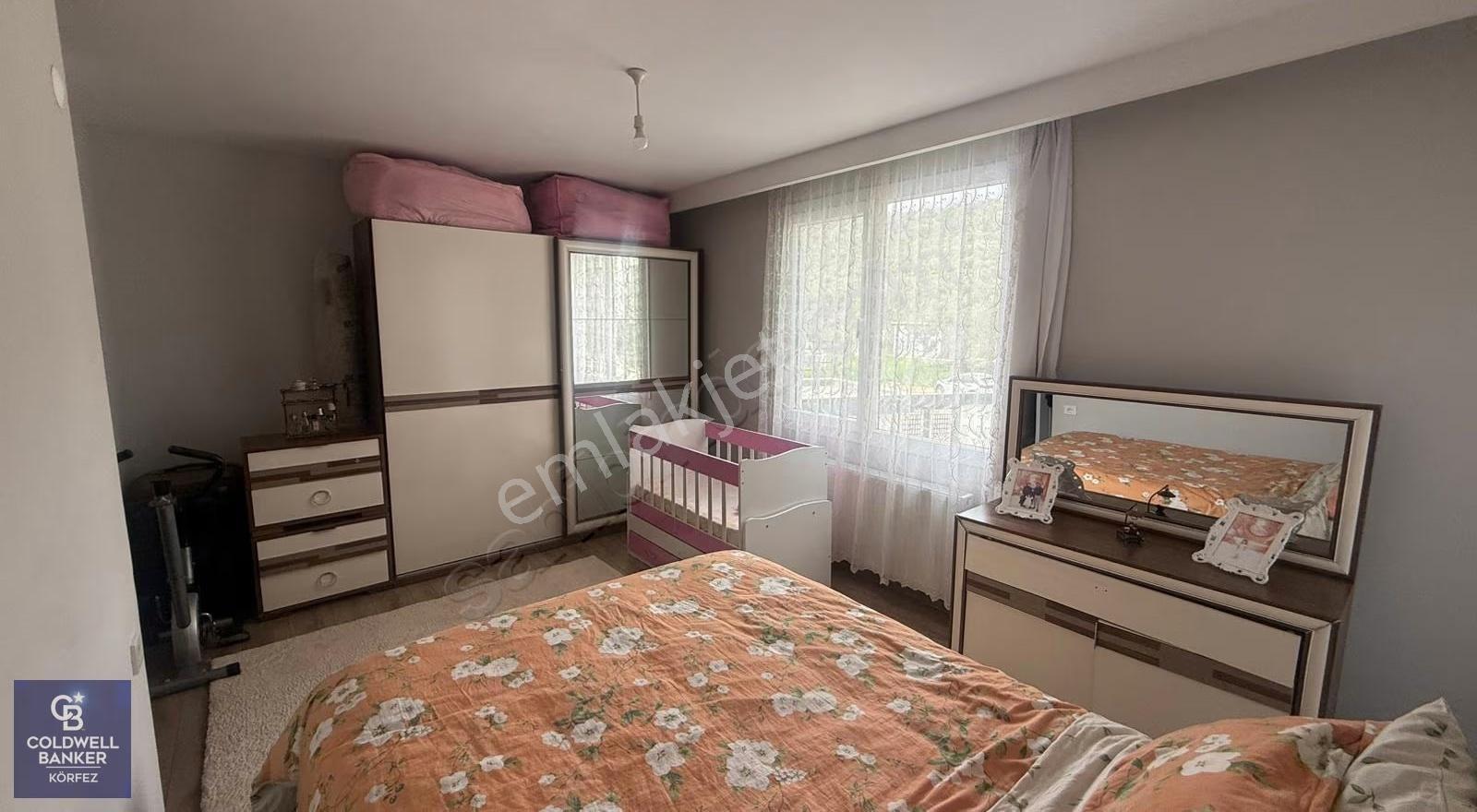 Edremit Kadıköyde Site İçerisinde Satılık 3+1 Daire - Görsel 2