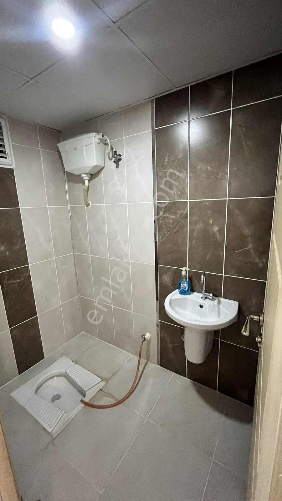 Merkezi Konum 3+1 Eşyalı Kiralık Kullanışlı Daire - Görsel 13
