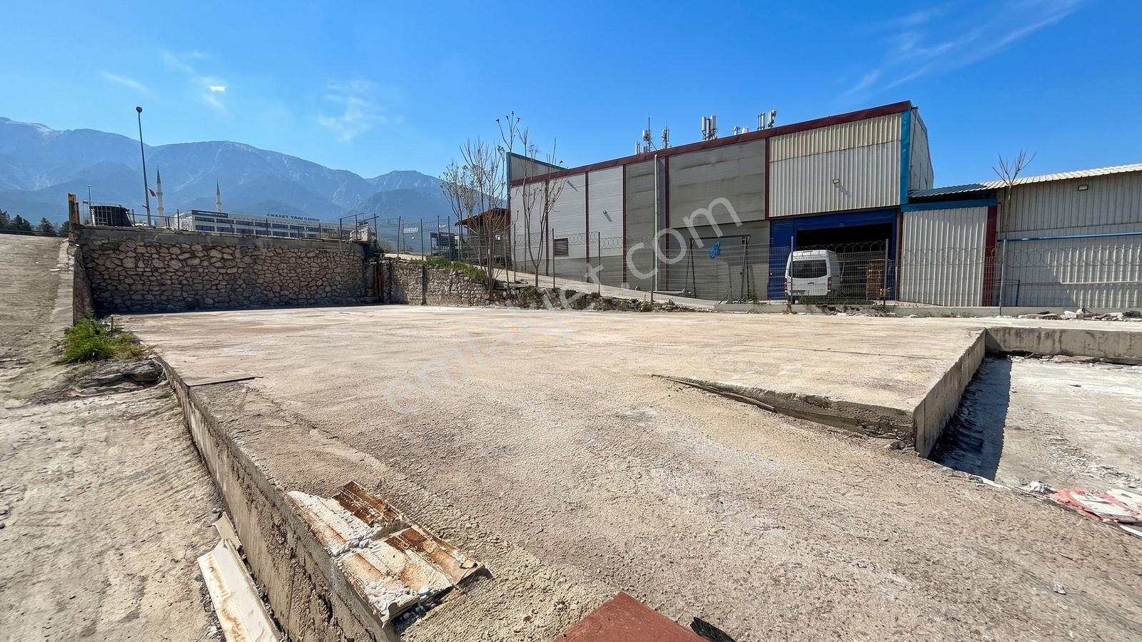 Otosansit Karşısı Ana Cadde Cepheli Kiralık Arsa - Görsel 3