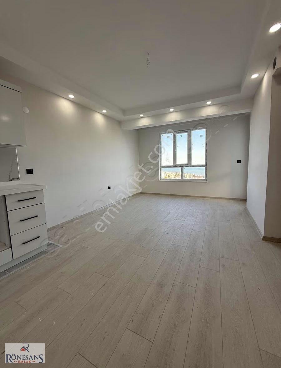 Rönesans Emlak'tan Deniz Manzaralı 2+1 Kiralık Daire - Görsel 21