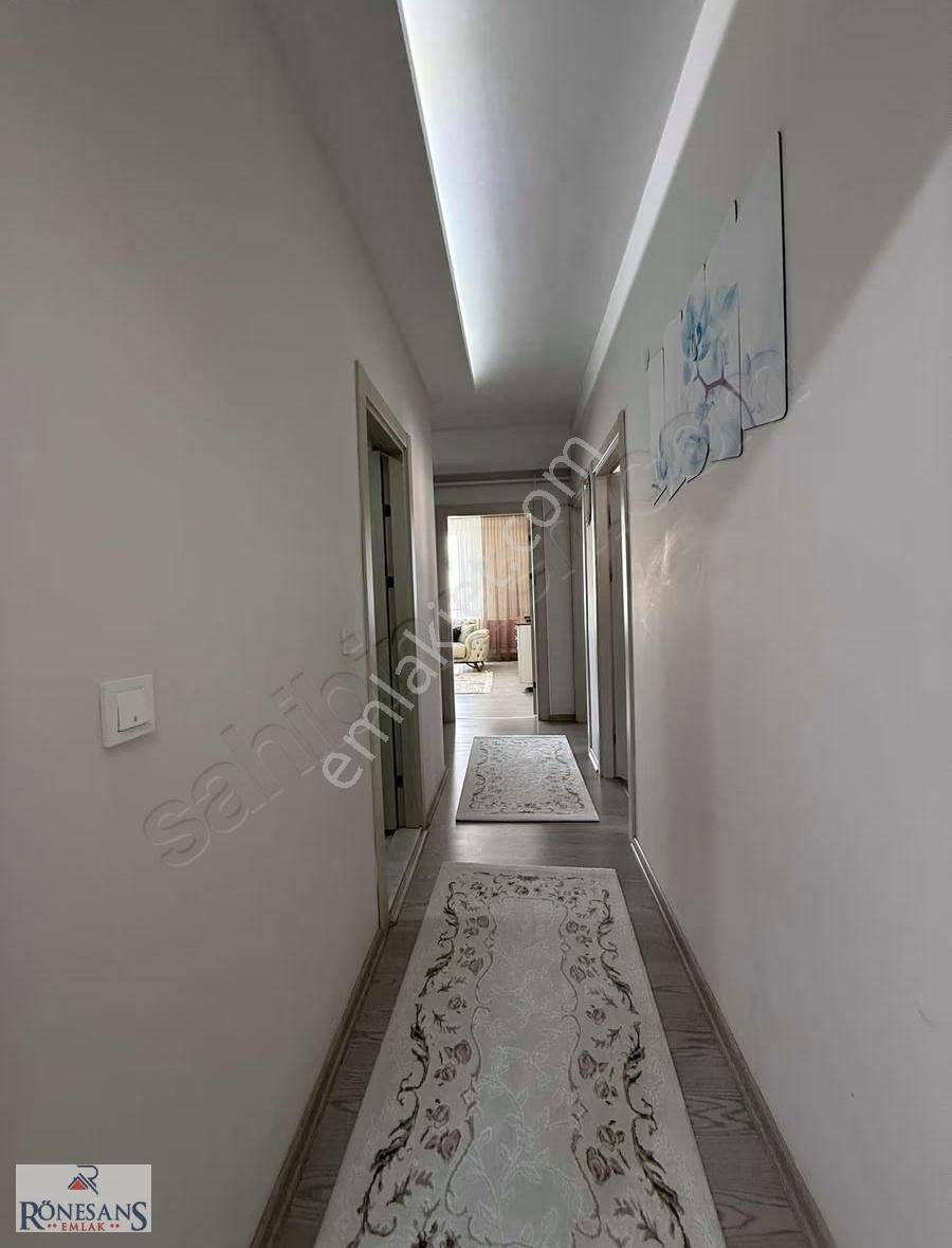 Rönesans Emlak'tan Site İçi Giyinme Odalı Ful Kredi 2+1 Daire - Görsel 18