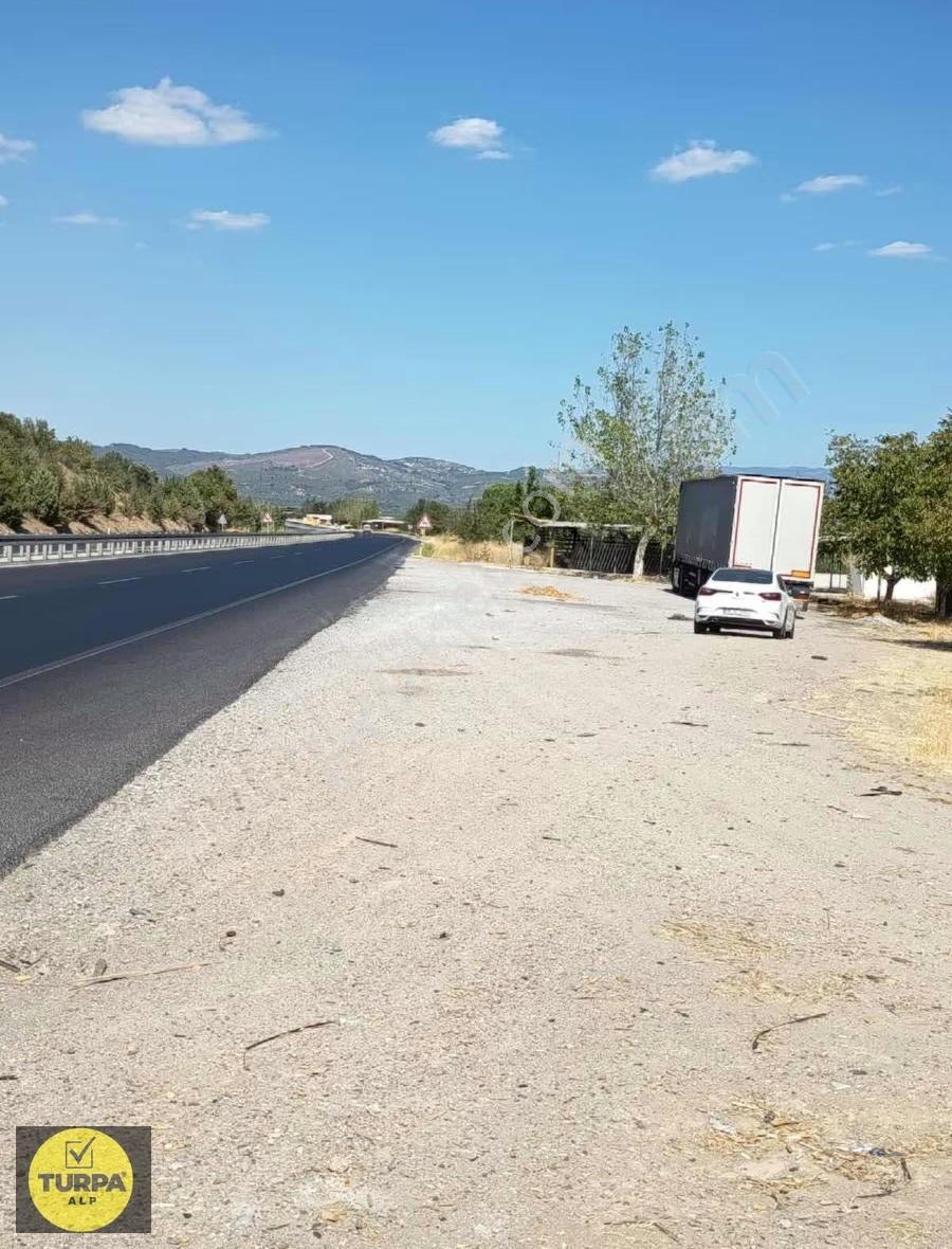 Manisa Akhisarda İstanbul Yolu Üzerinde Satılık Tarla - Görsel 17