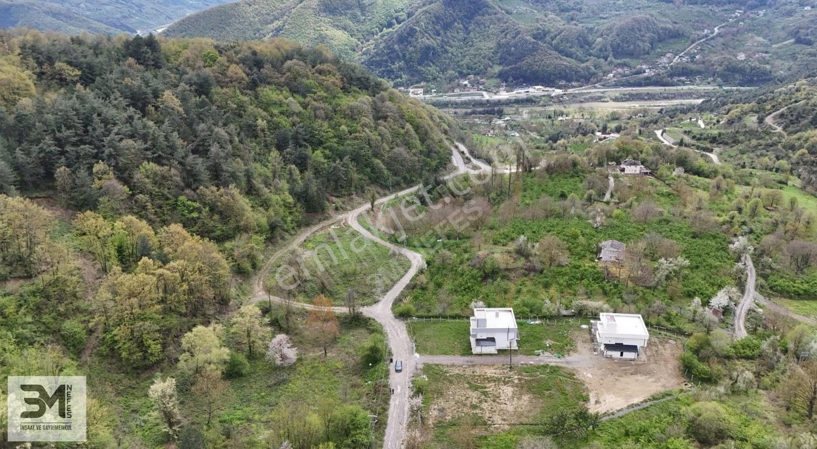 Sakarya Geyve Örencik'te %40 İmarli 1000 M² Satılık Arsa