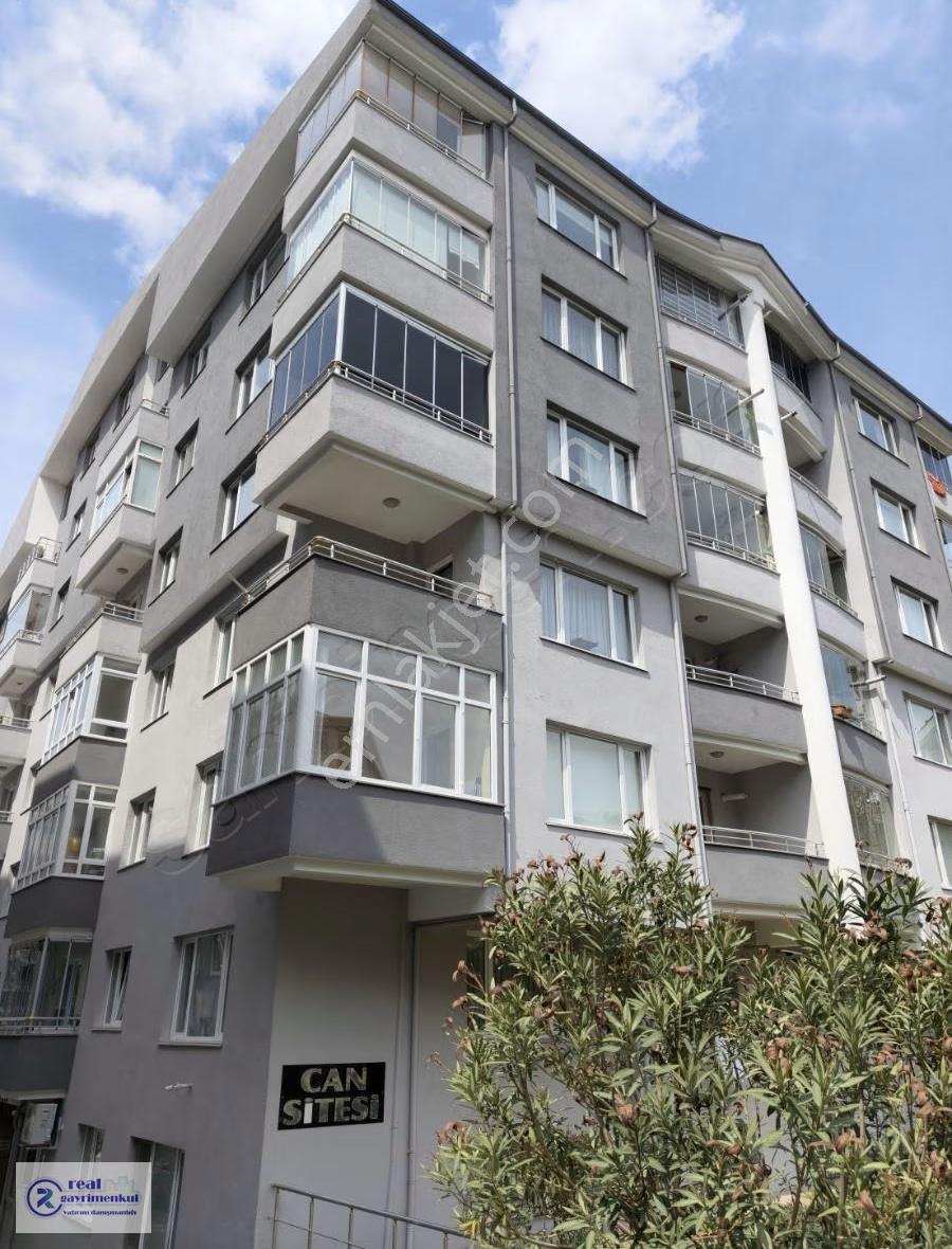 Muhittin Mahallesi Can Sitesi Arakat 3+1 Kiralık 160 M² Daire - Görsel 12