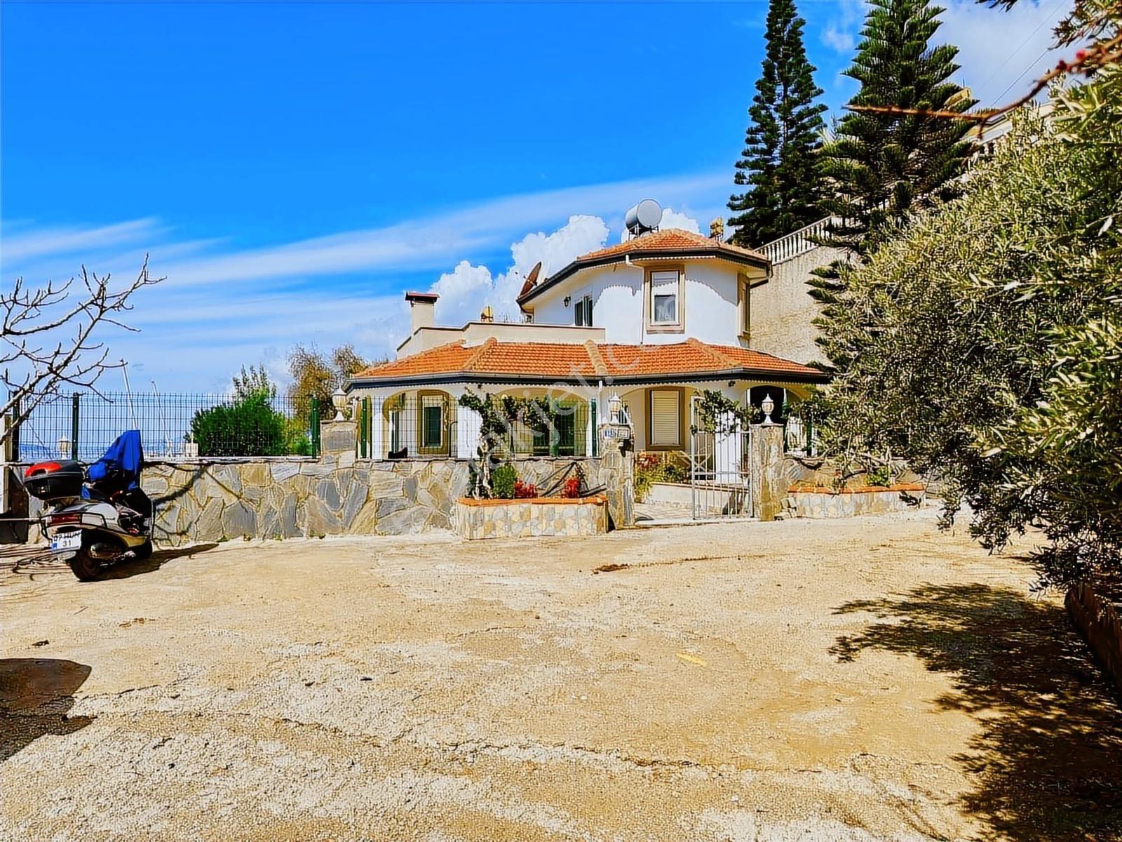 Mahmutlar'da Full Deniz Kale Manzaralı Müstakil Vılla - Görsel 16