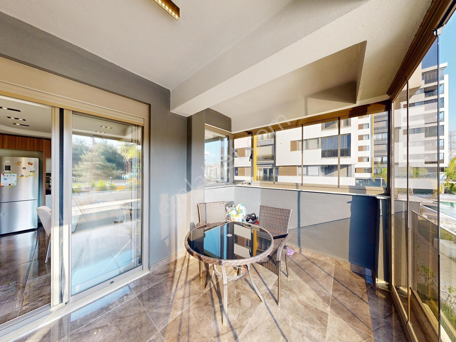 Orman Palace'de Satılık 3+1 205m2 Özel Tasarım Lüx Daire - Görsel 36