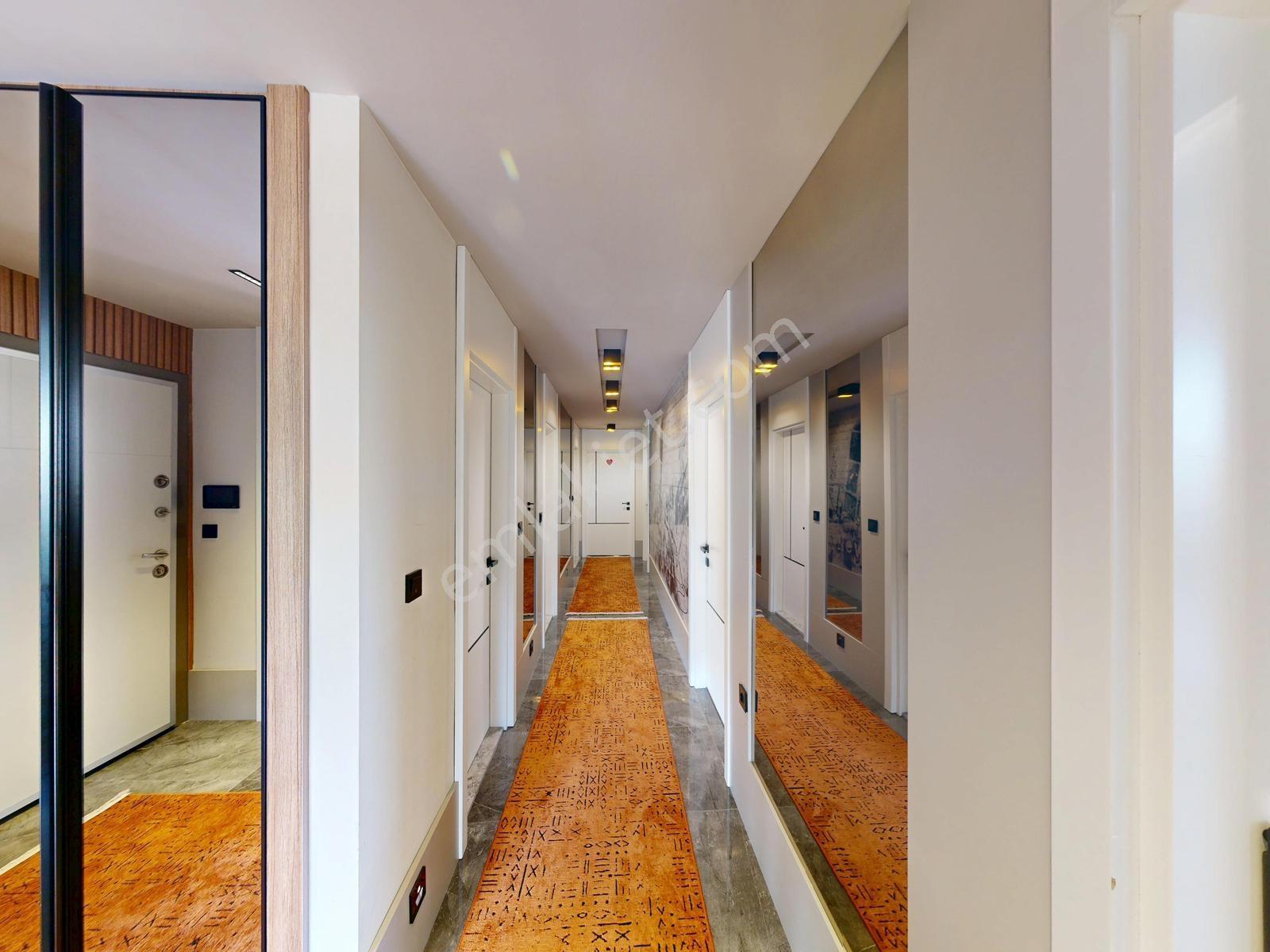 Orman Palace'de Satılık 3+1 205m2 Özel Tasarım Lüx Daire - Görsel 14