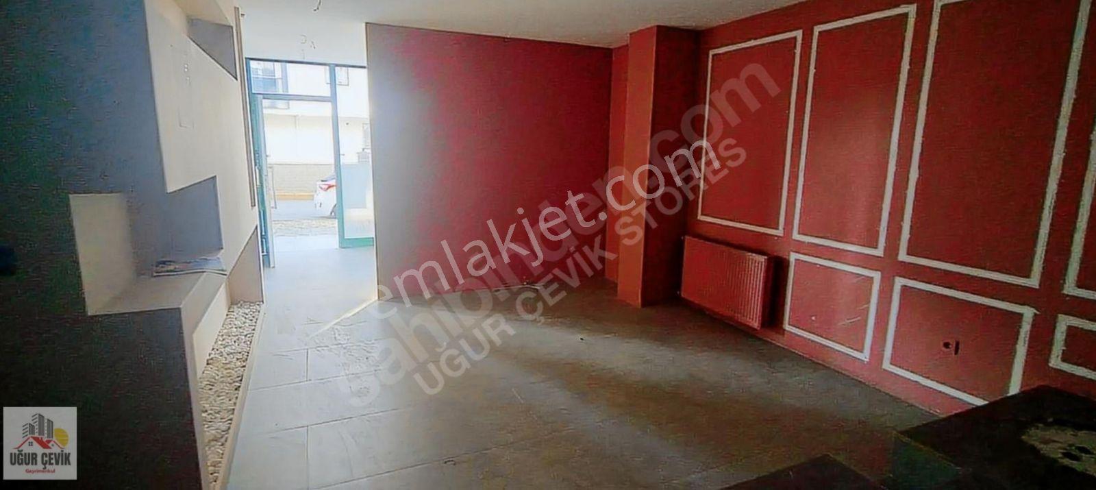 Sancaktepe Satılık 140m² Bodrumlu Dükkan Ön Kullanim Kiracılı - Görsel 33