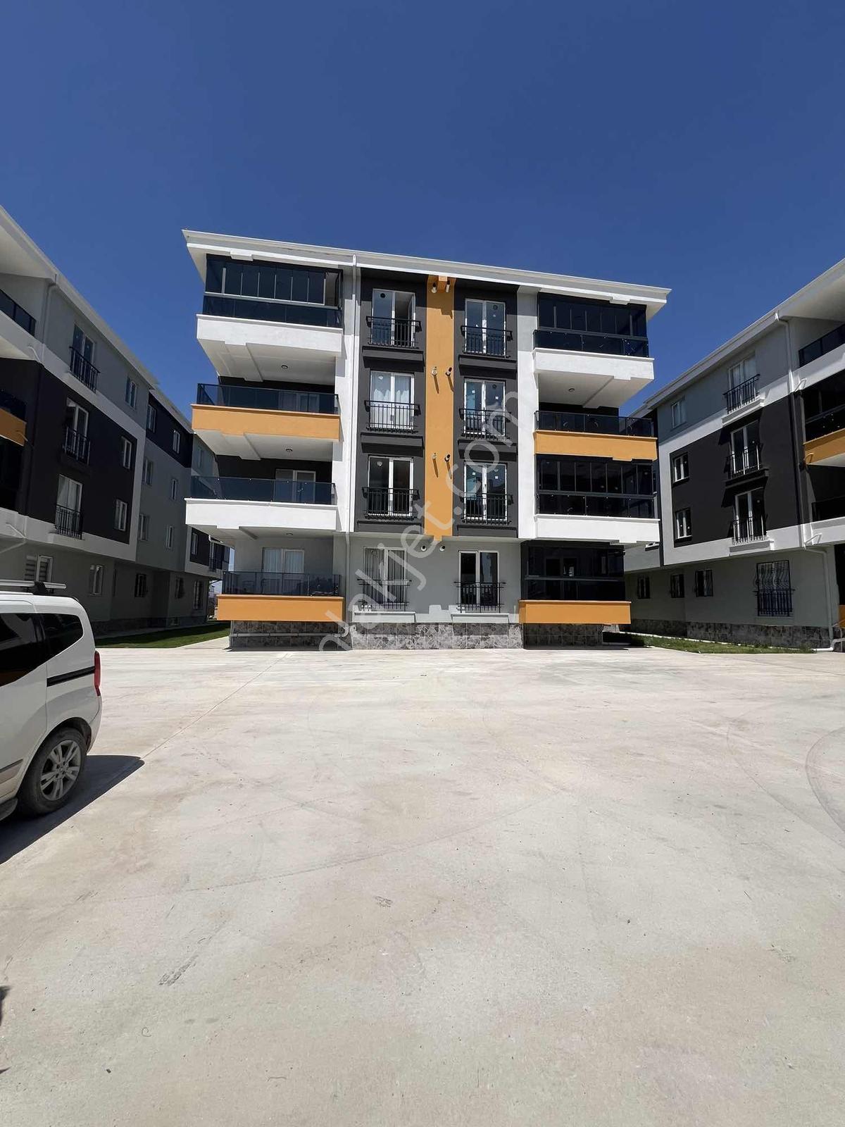Mehmet Akif Ersoy Mahallesi Site İçerisinde - Görsel 14