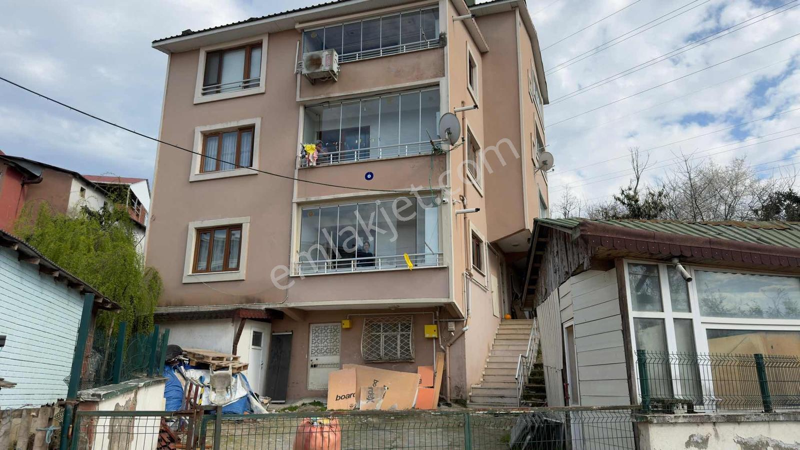 Cumhuriyet Mah Eşyalı Kiralık 2+1 Daire