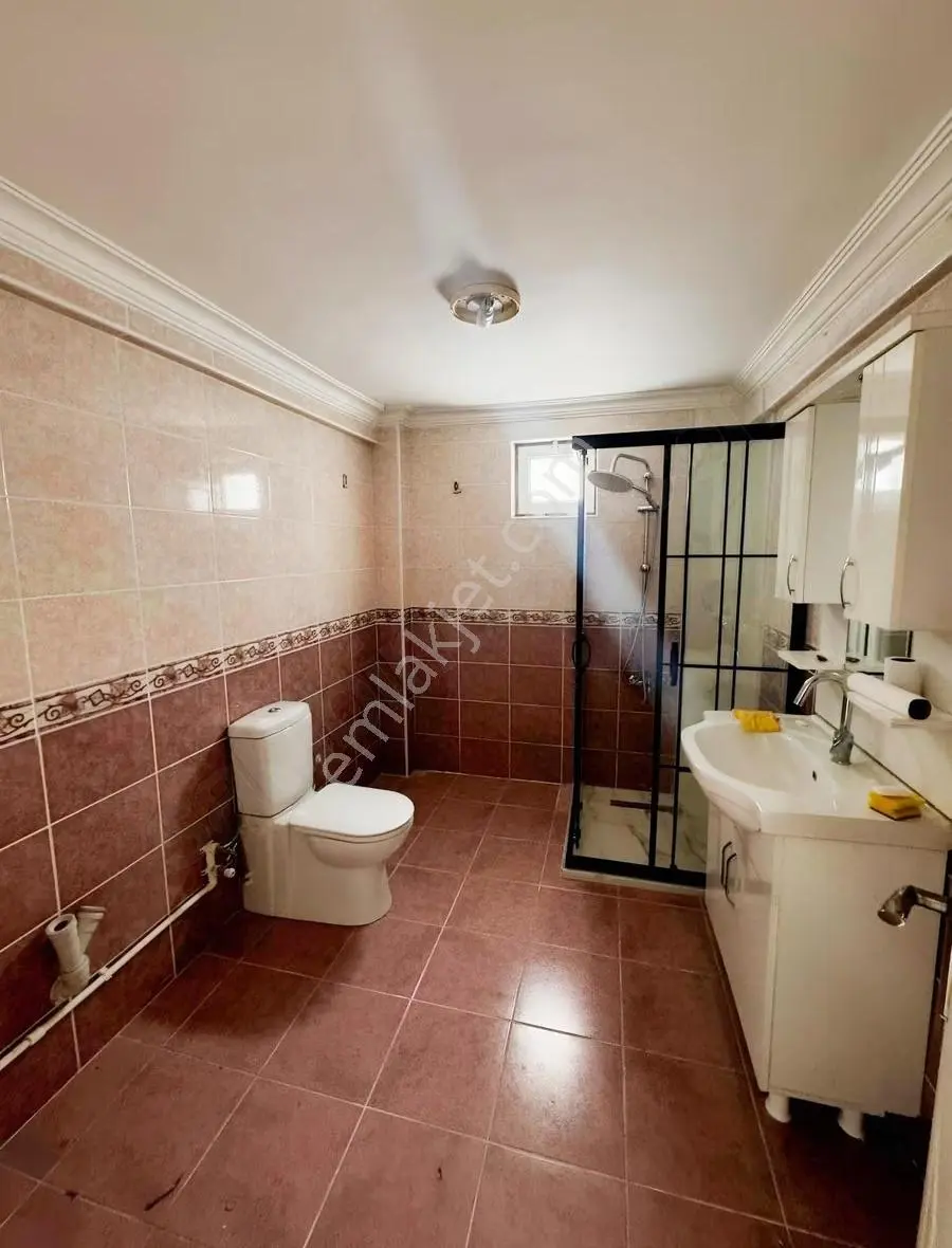 Tema Emlaktan Barbaros Mahallesi Devran Sitesi Kiralık 3+1 Daire - Görsel 3