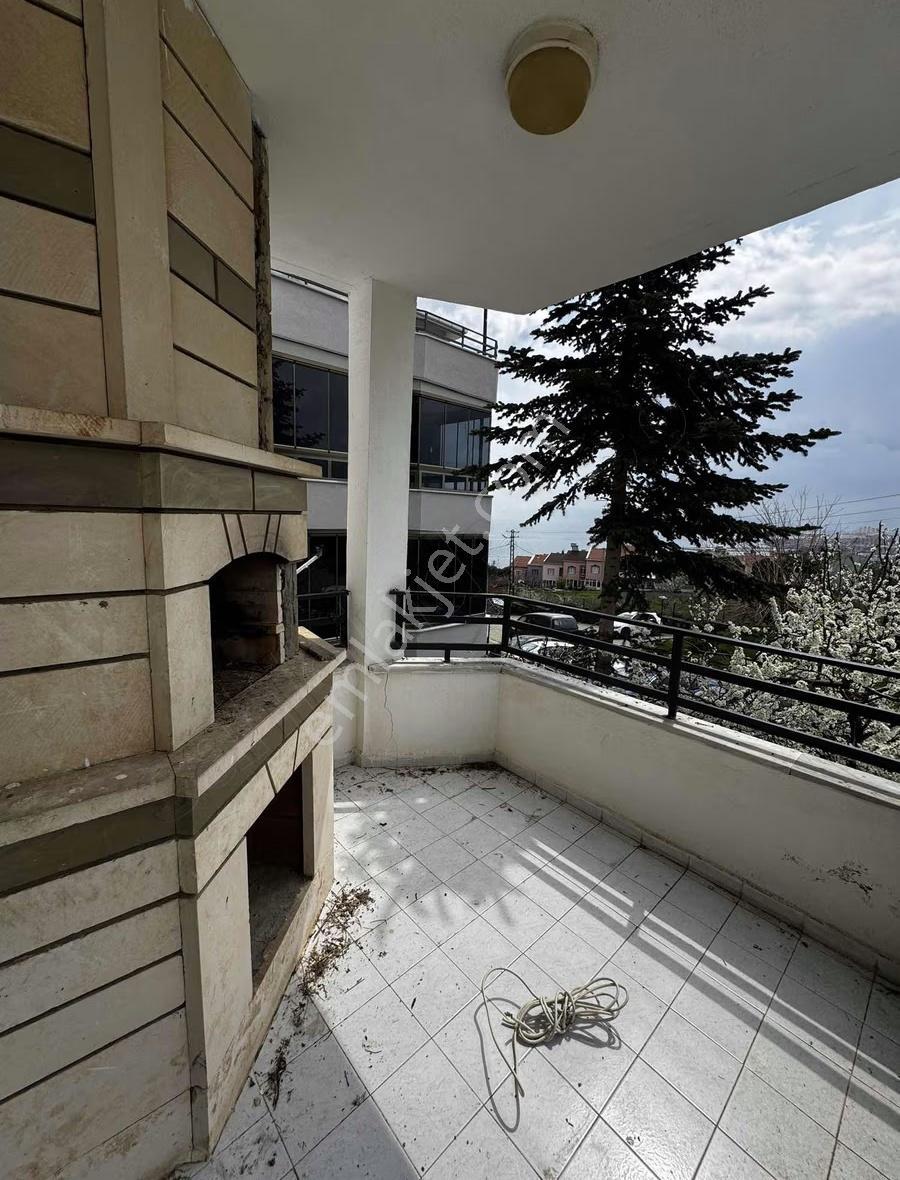 Tema Emlaktan Barbaros Mahallesi Devran Sitesi Kiralık 3+1 Daire - Görsel 12
