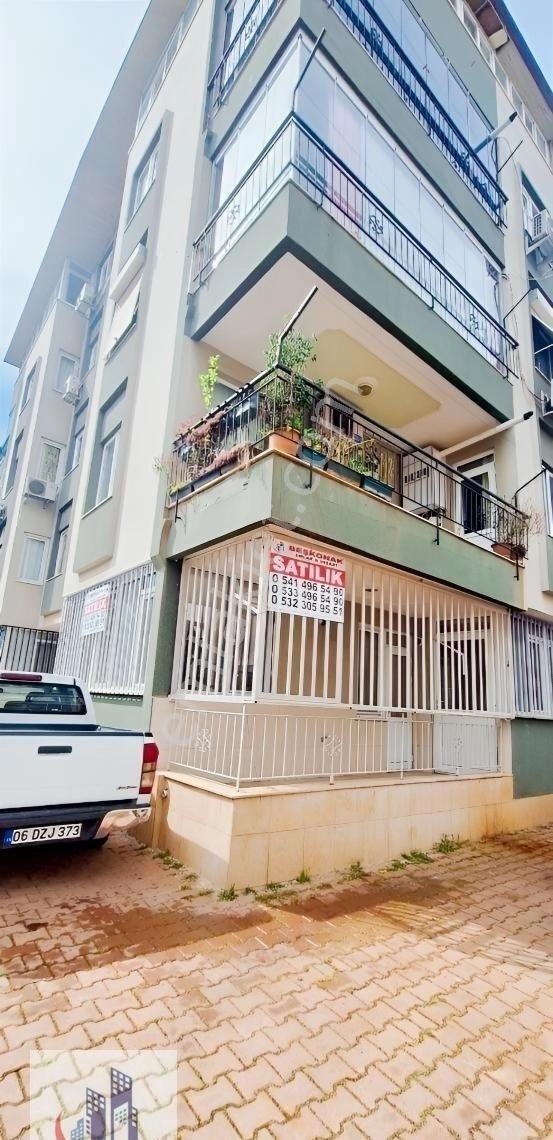 Yenimahallede Satılık 2+1 Giriş - Görsel 3