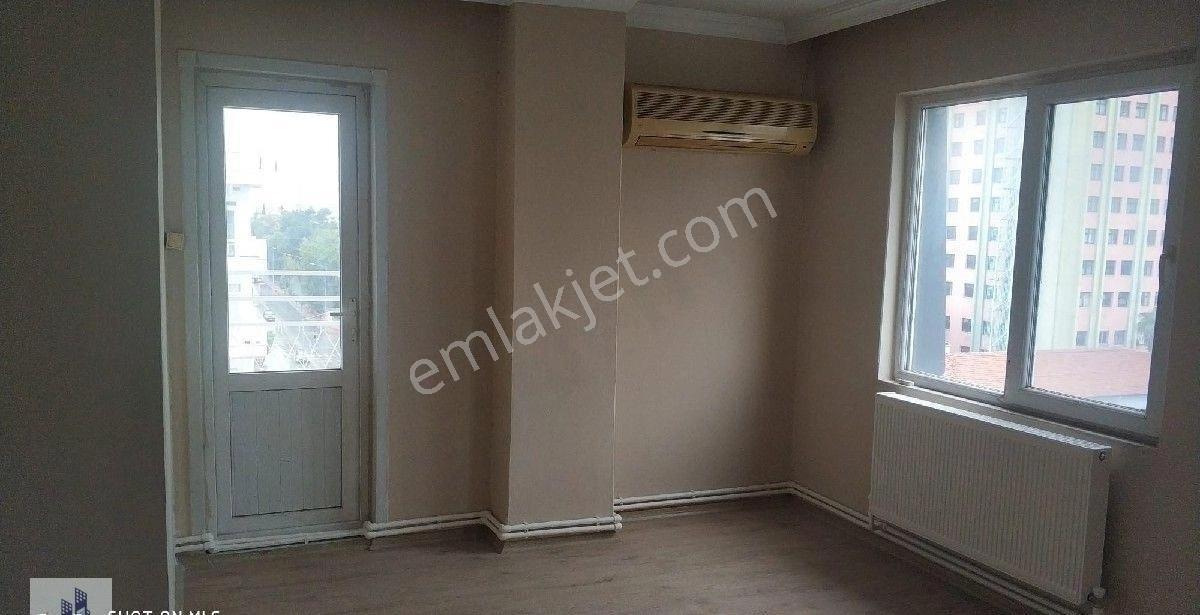 Antalya Muratpaşa Memur Evlerinde 3+1 Doğalgazlı Ferah Kiralık Daire - Görsel 9