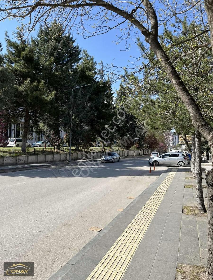 Onay Emlak'tan Satılık Hat Plaka Durak - Görsel 4