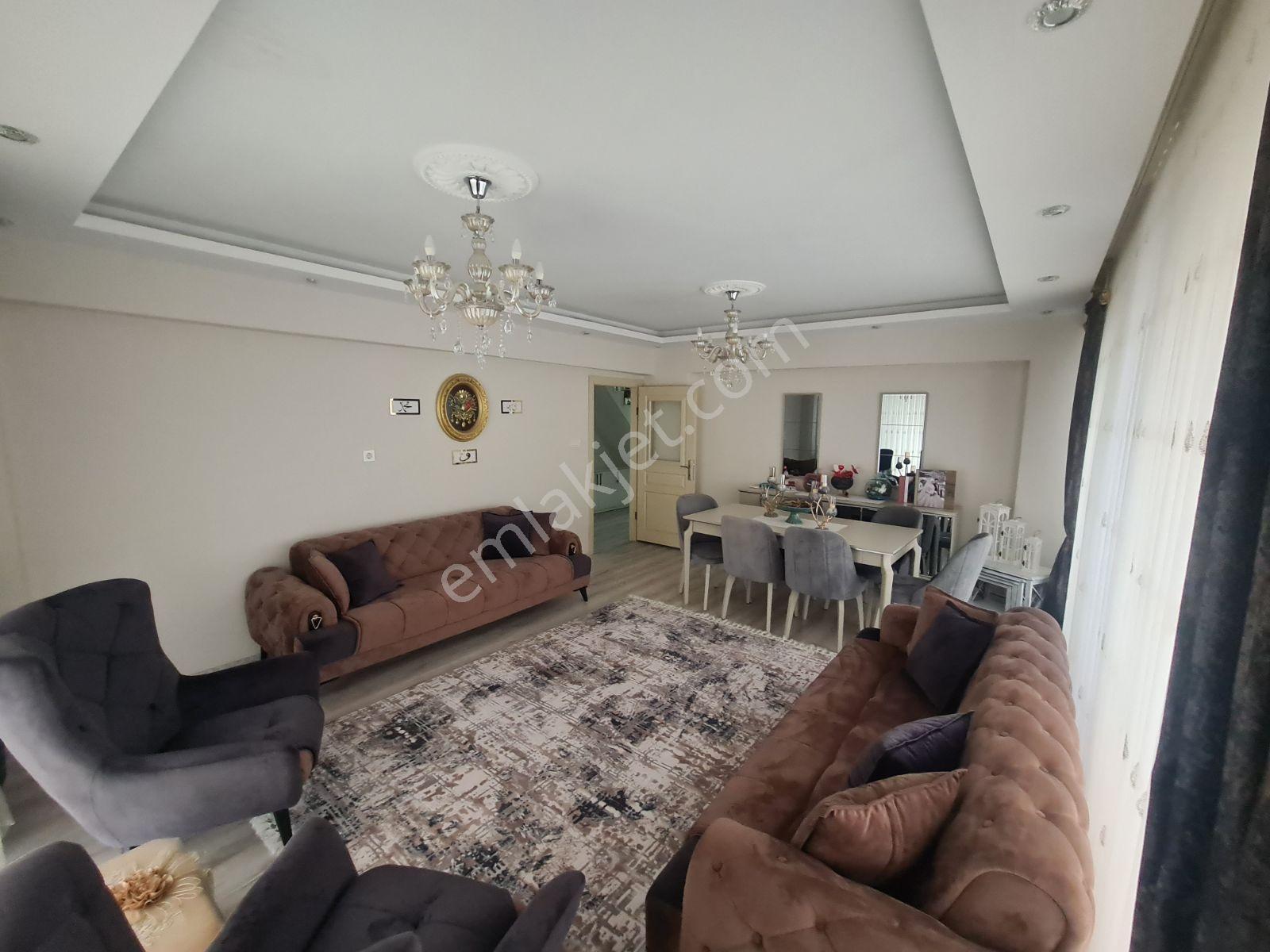 5+1 240m2 Dublex Sehır Manzaralı Asansorlu Hastane Yakını - Görsel 3