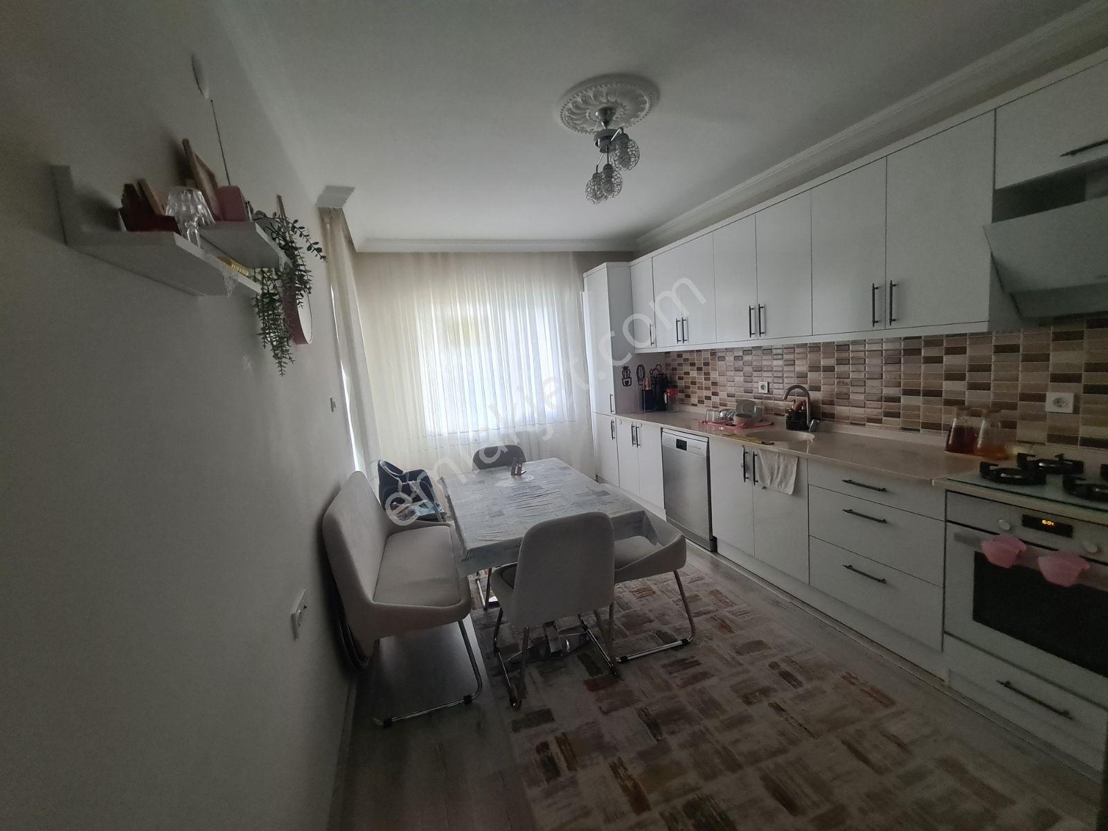 5+1 240m2 Dublex Sehır Manzaralı Asansorlu Hastane Yakını - Görsel 5