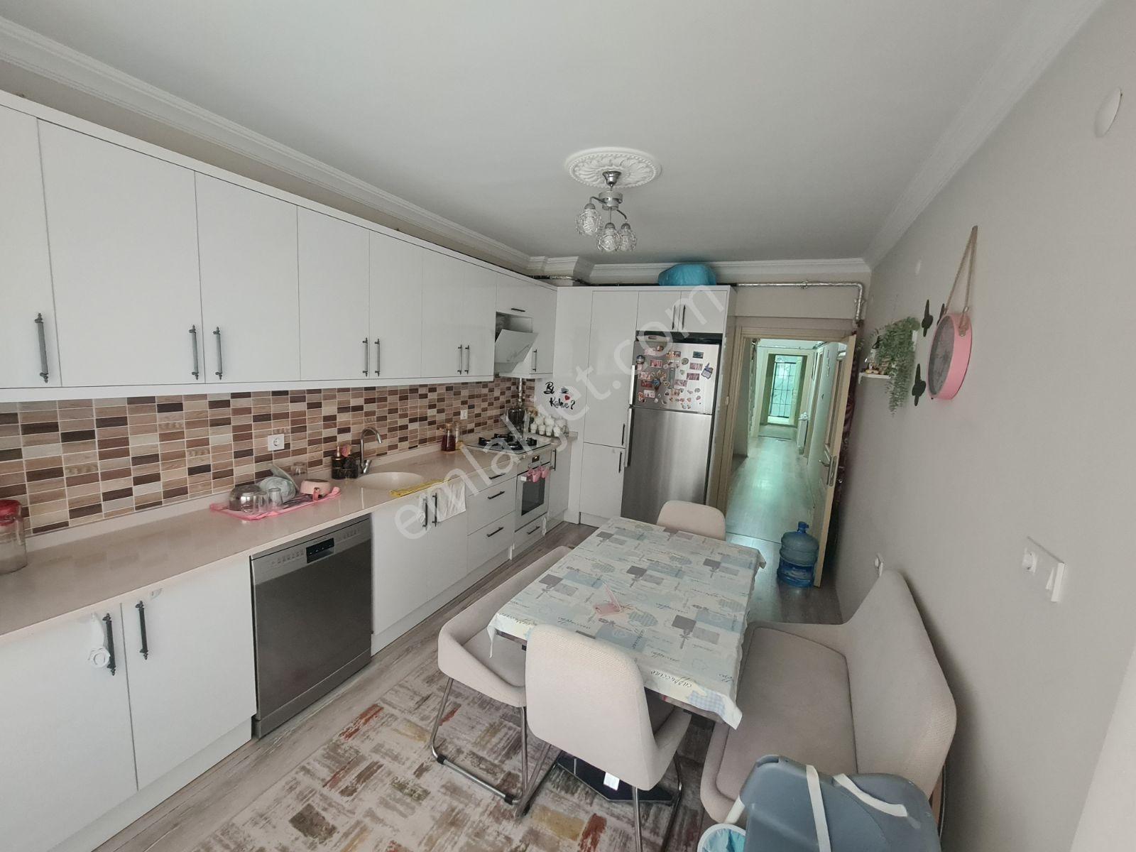 5+1 240m2 Dublex Sehır Manzaralı Asansorlu Hastane Yakını - Görsel 2
