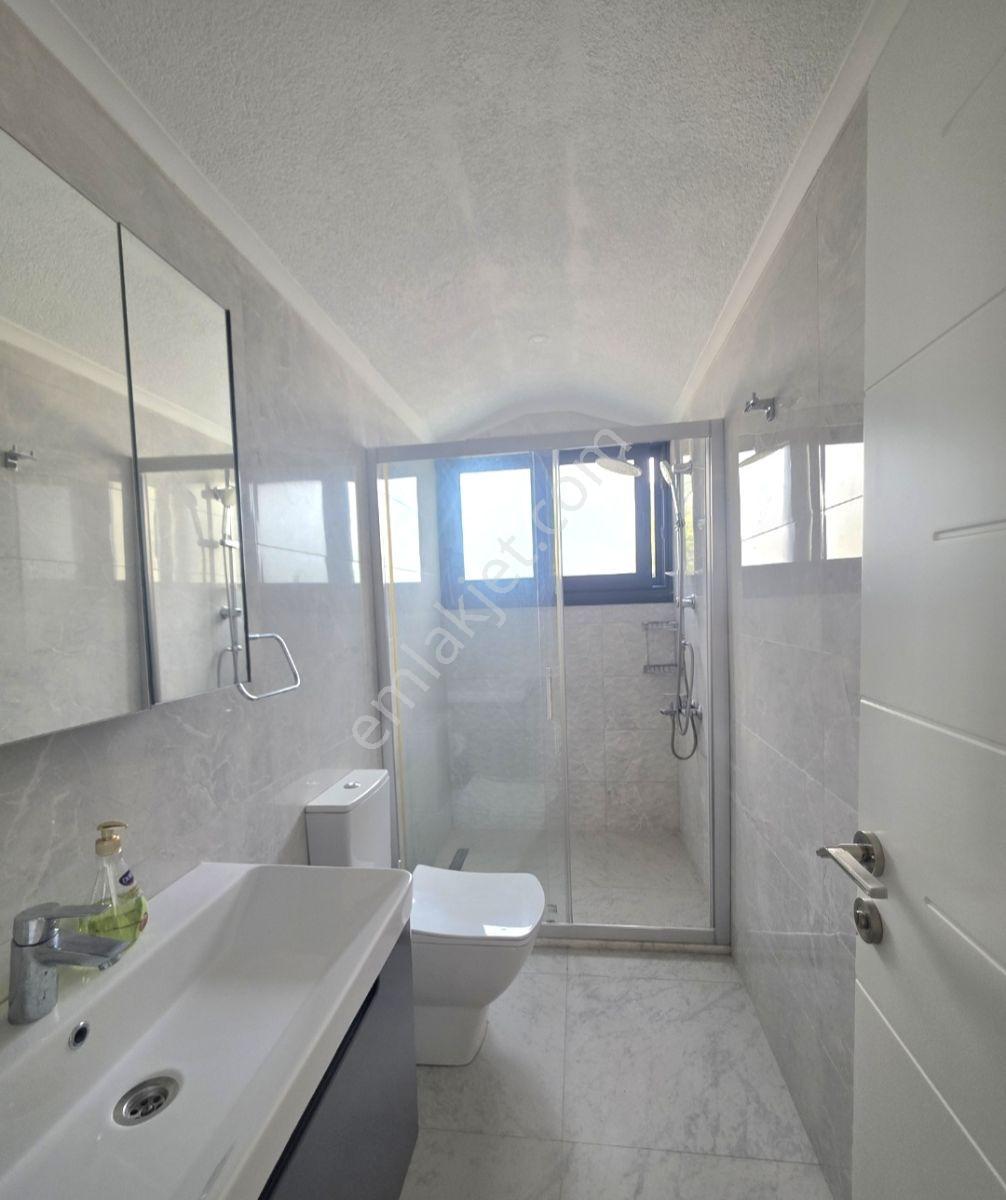 Göcek-manzaralı, Eşyalı, Yerden Isıtmalı Ve Donanımlı 4+1 Villa - Görsel 18