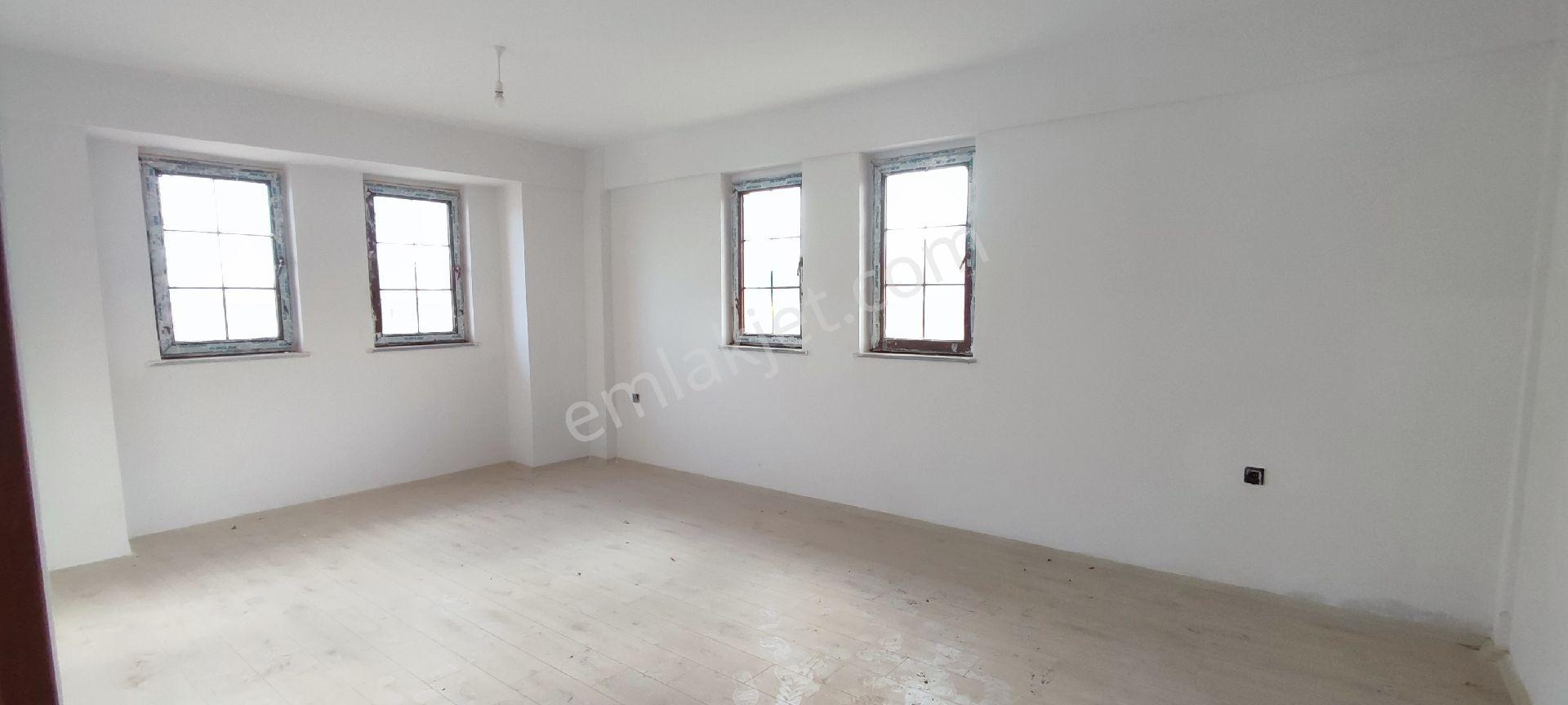 Yıldız Emlaktan Kılılı Mah. Kiralık Ve Satılık Köy Evleri - Görsel 16