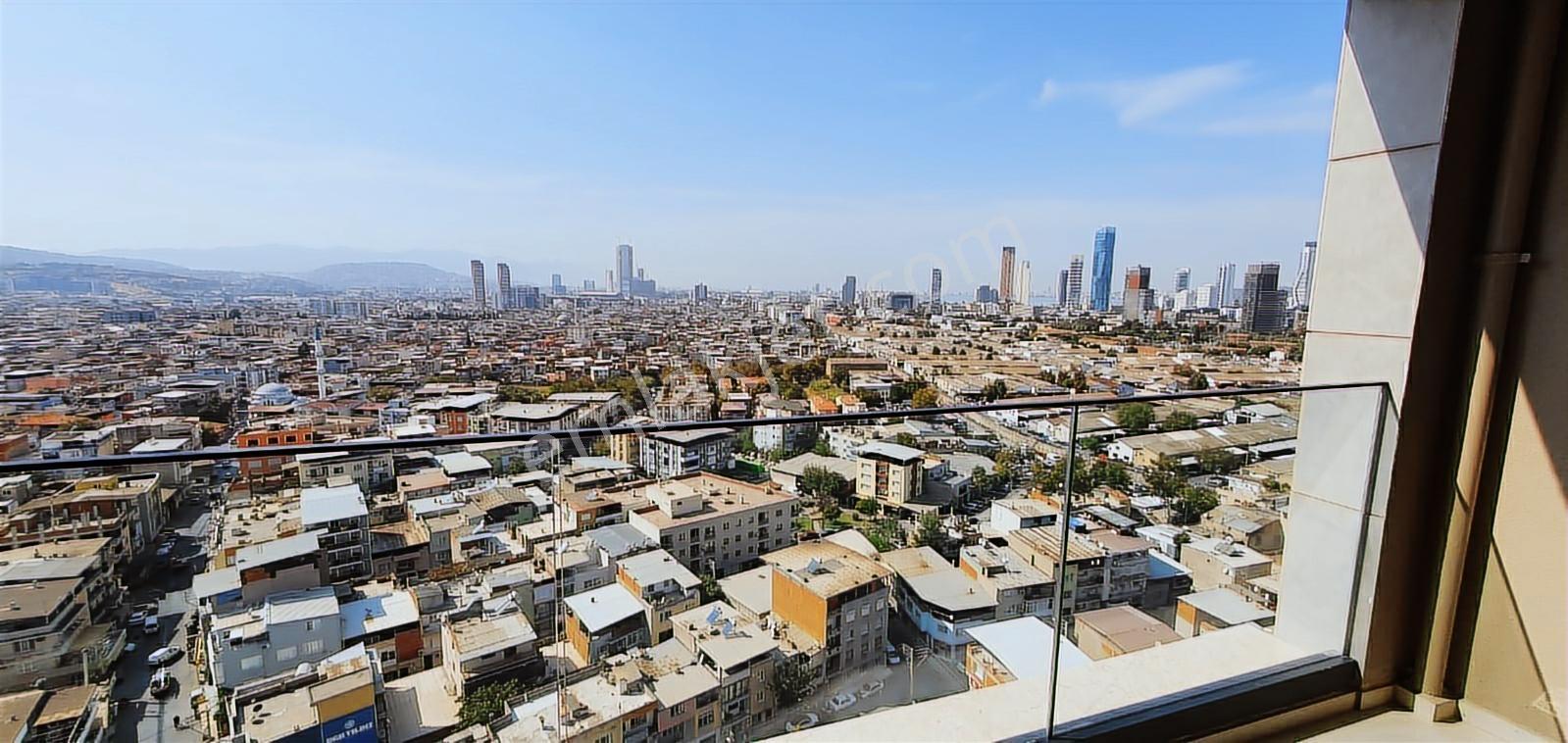İzmir Bornova Deniz Manzaralı Havuzlu Eşyalı Lüks Rezidans Daire - Görsel 4