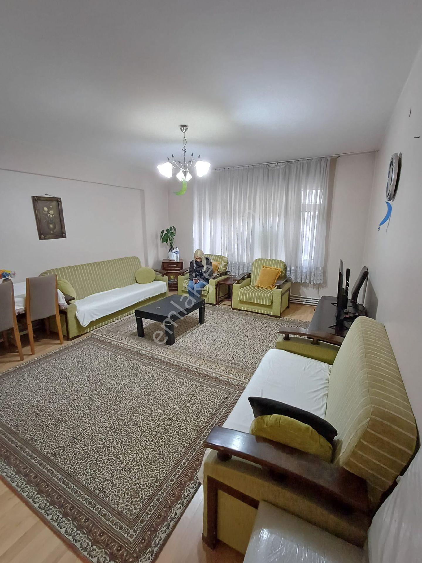 Samsun İlkadım Rasathane Mahallesi'nde Asansörlü Cadde Üzerinde - Görsel 10