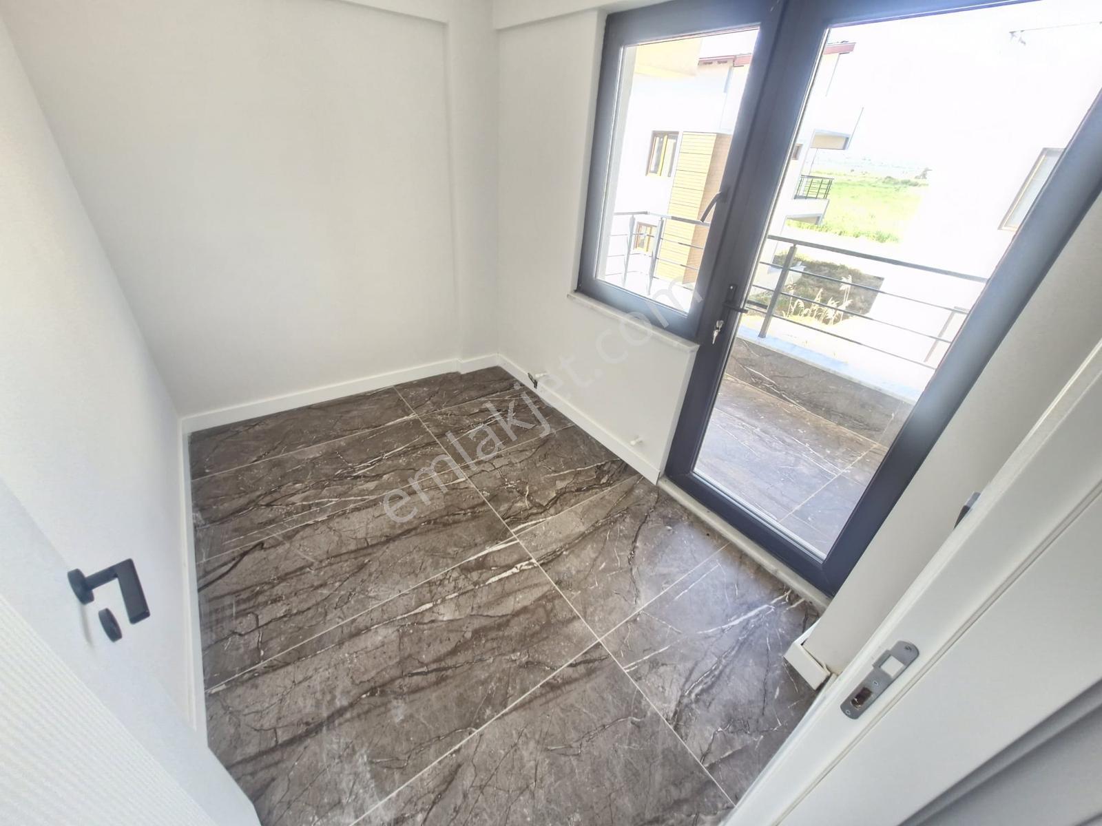 Gömeç Kısko Sahil Bölgesinde 3+1 Mükemmel Satılık Villa - Görsel 16