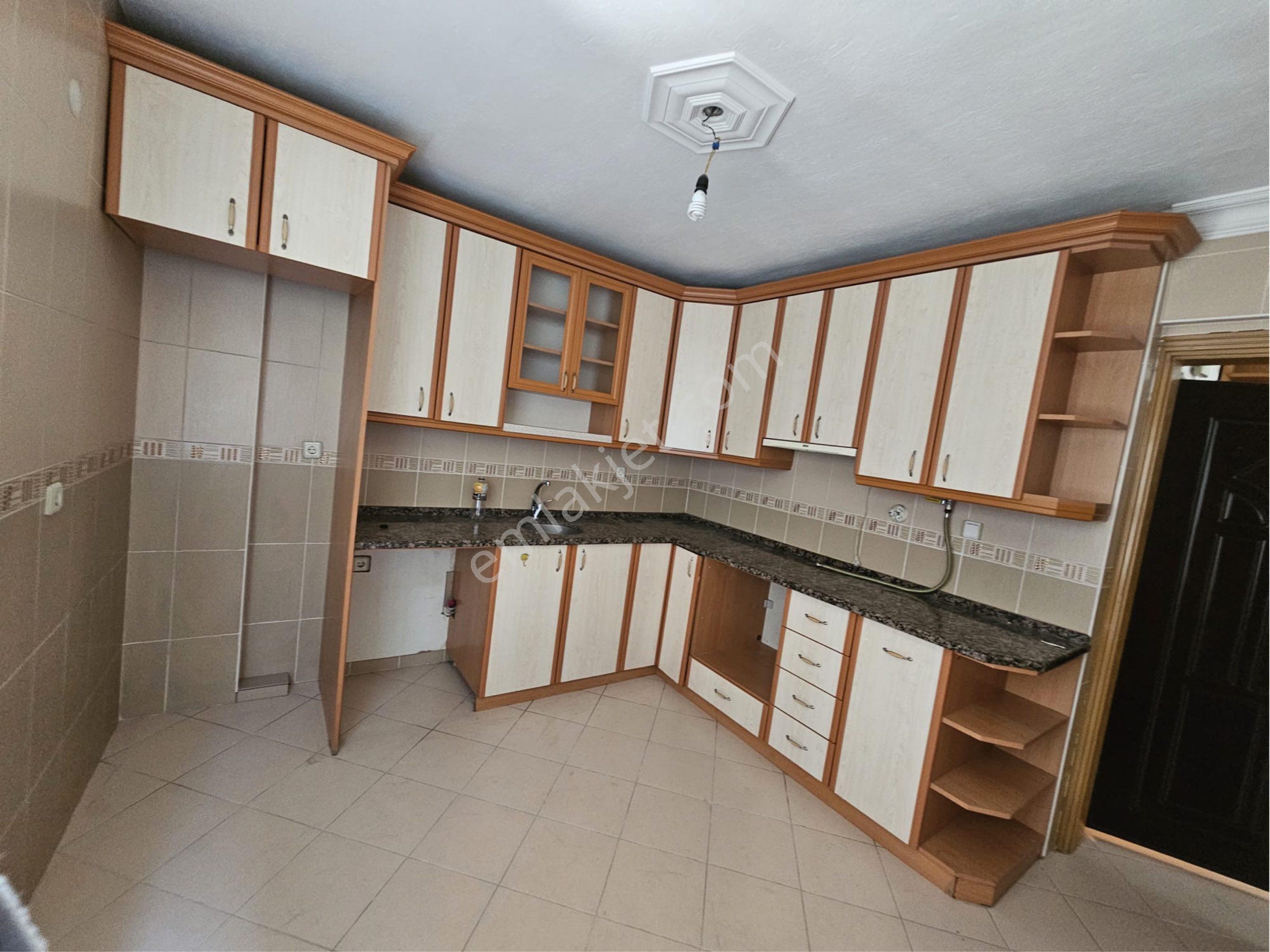 Buca Göksu Mah. 3+1 100m2. D.gazlı+çift Klimalı Satılık Daire - Görsel 13
