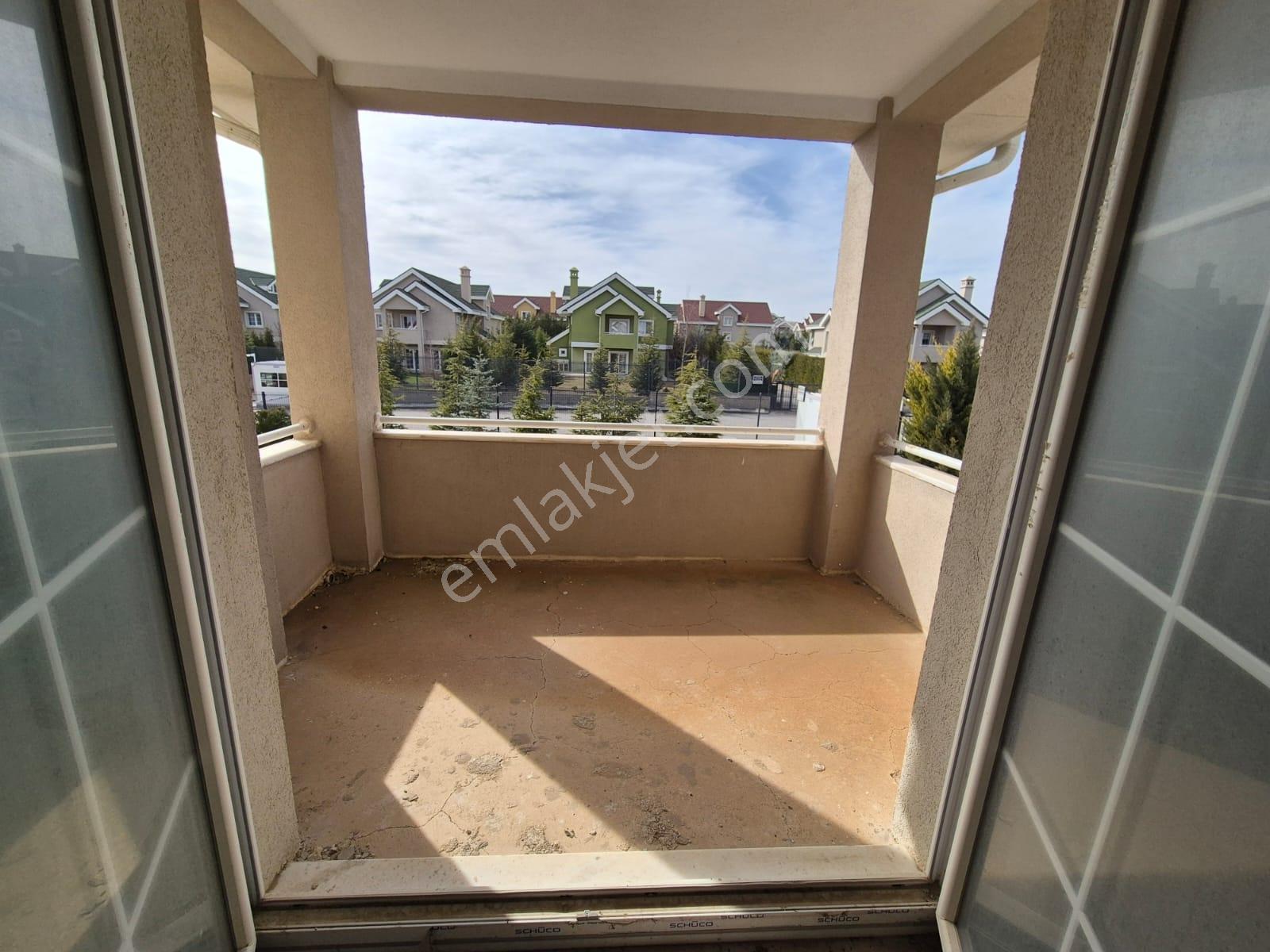 Gölbaşı Anadolu Bahçeşehir Sitesi Satılık Natamam Villa - Görsel 23