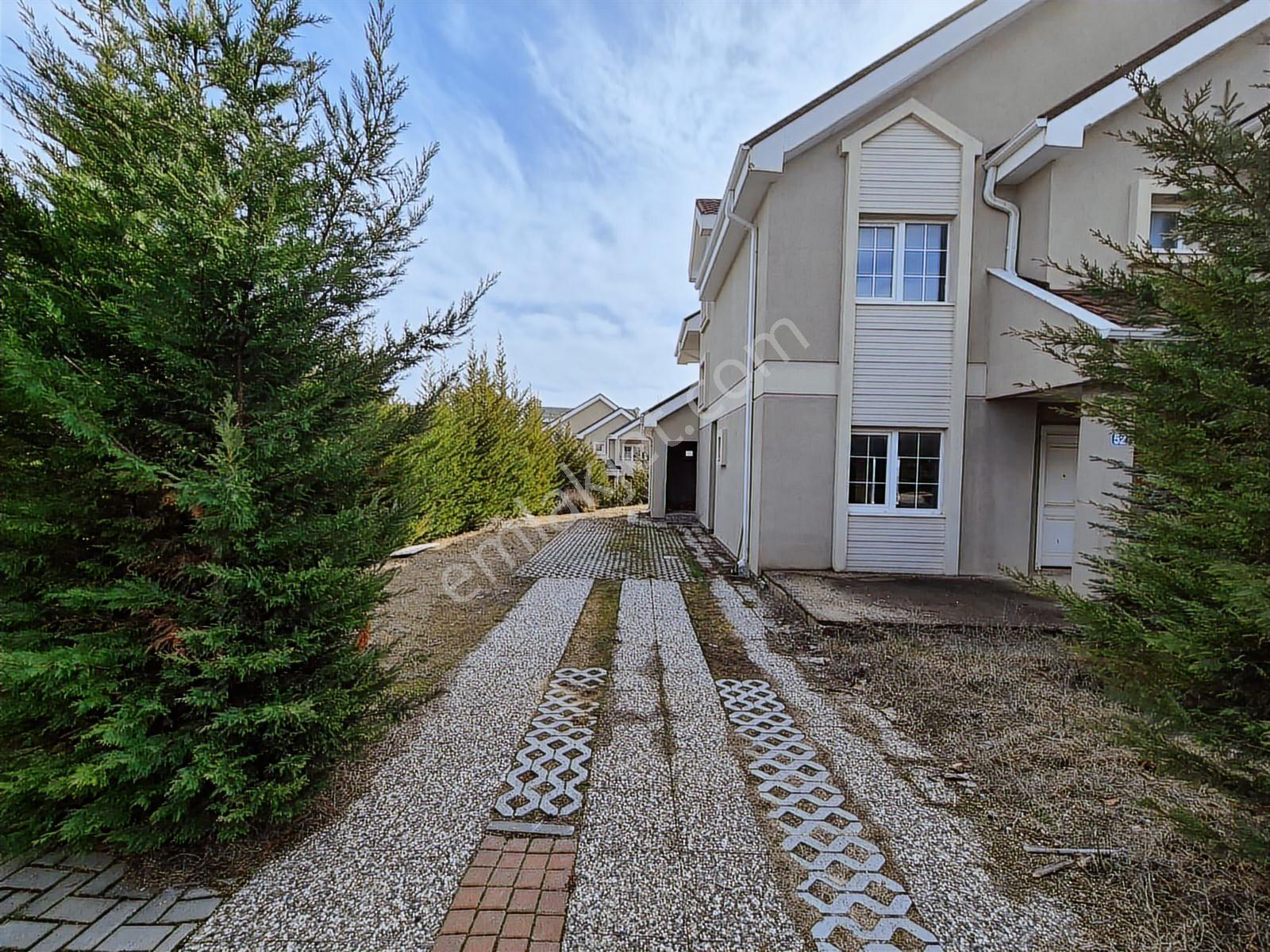 Gölbaşı Anadolu Bahçeşehir Sitesi Satılık Natamam Villa - Görsel 34