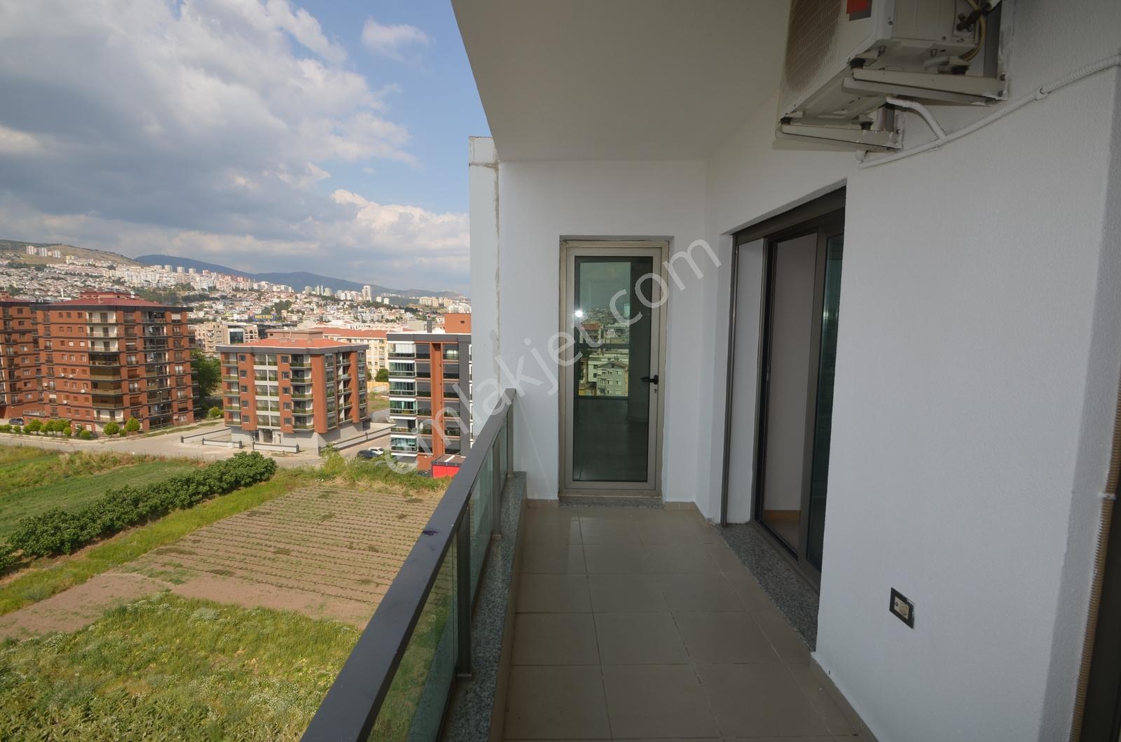 Bekişoğlu Rezidans'ta Kiralık Çift Teraslı 4+1 Dubleks - Görsel 17