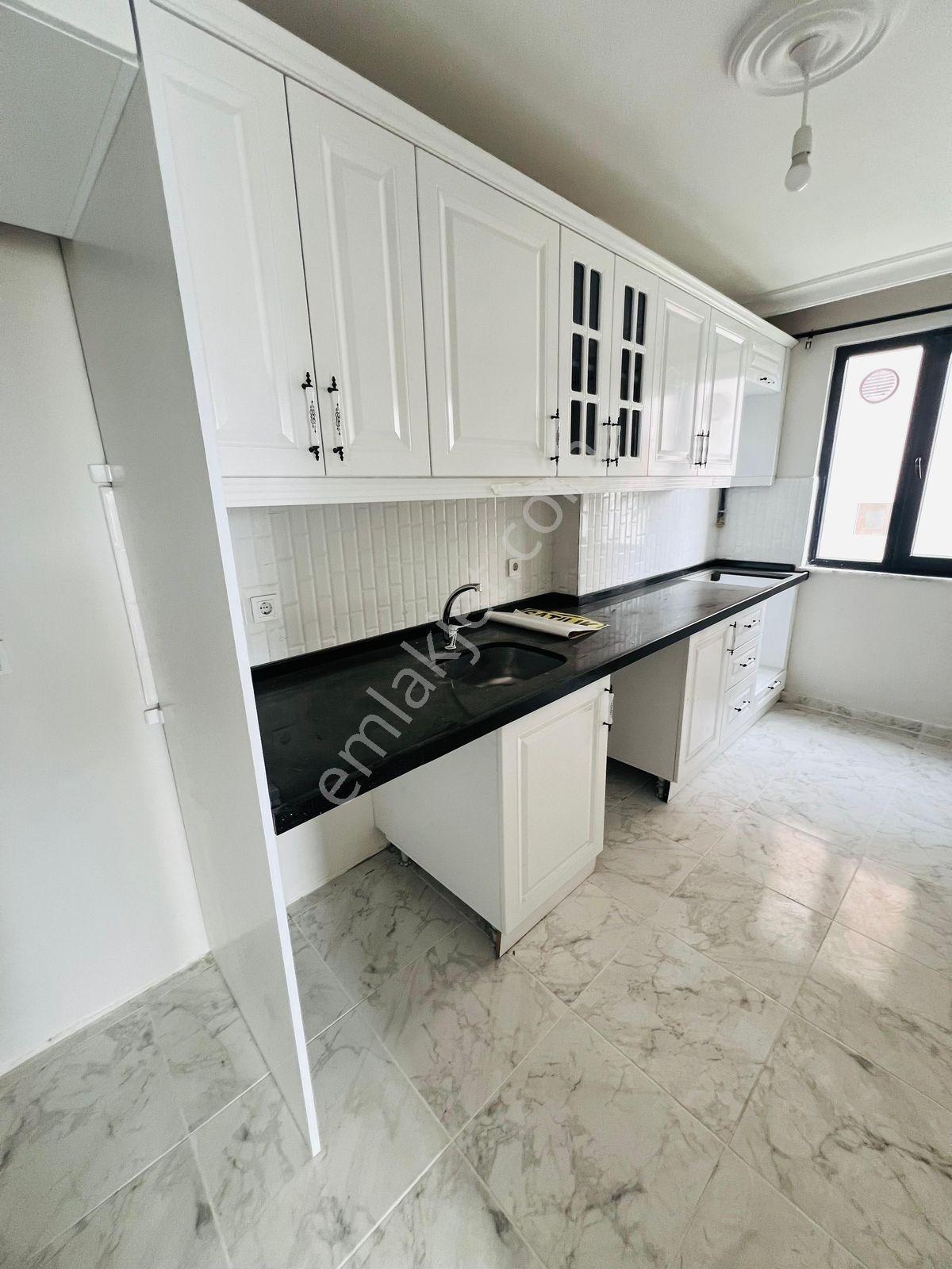 İstanbul Sancaktepe Yunusemre Mah Satlık 2+1 Ara Kat 88 M² Daire - Görsel 24