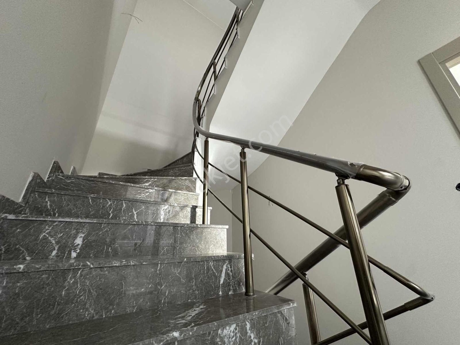 Büyükçekmece / Muratçeşme Müstakil Bahçeli Satılık 4+2 Villa - Görsel 12