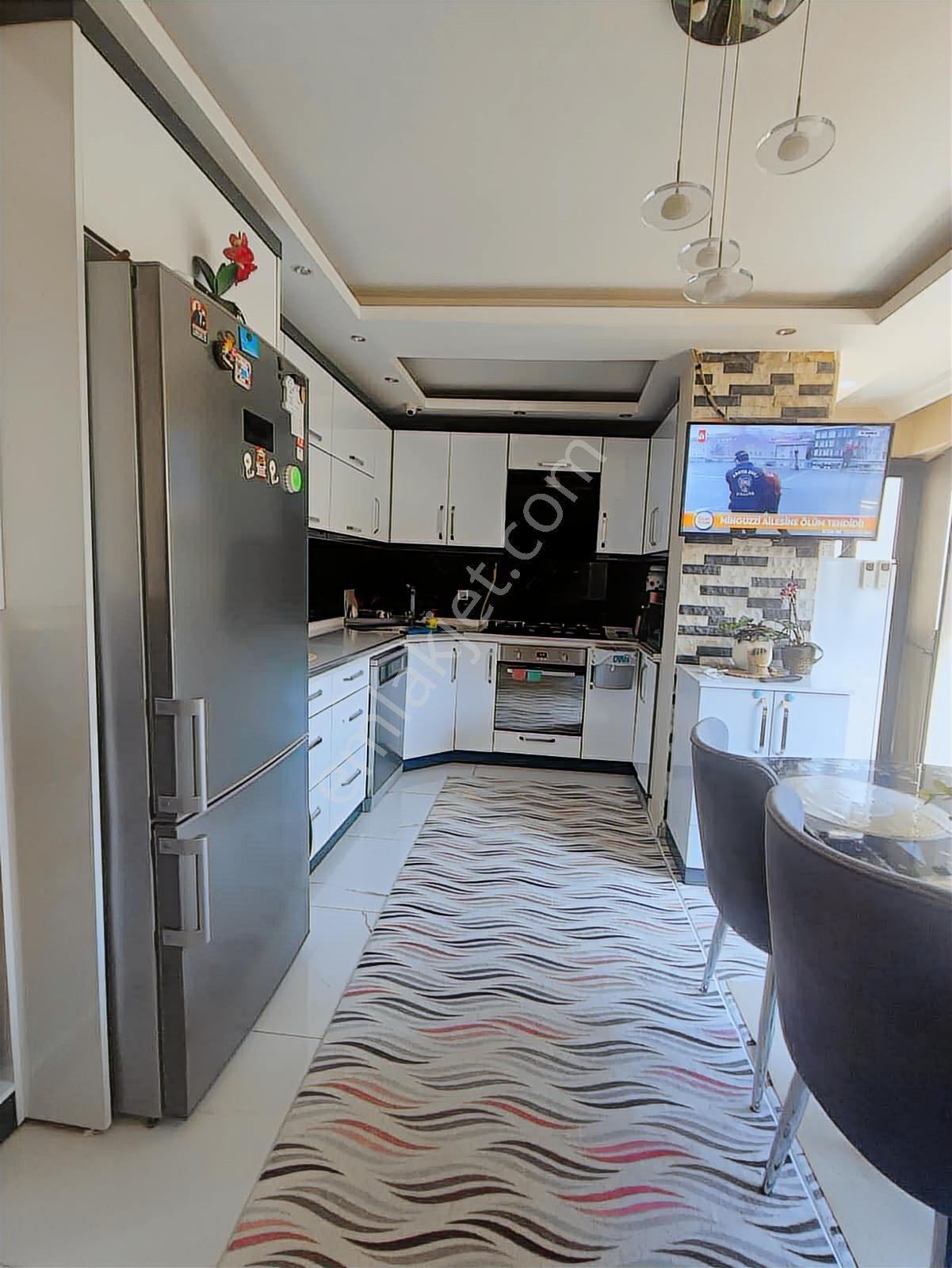 Buca Sınav Koleji Arka Sokağı Site İçinde Lüks 4+1 Takasa Açık - Görsel 36