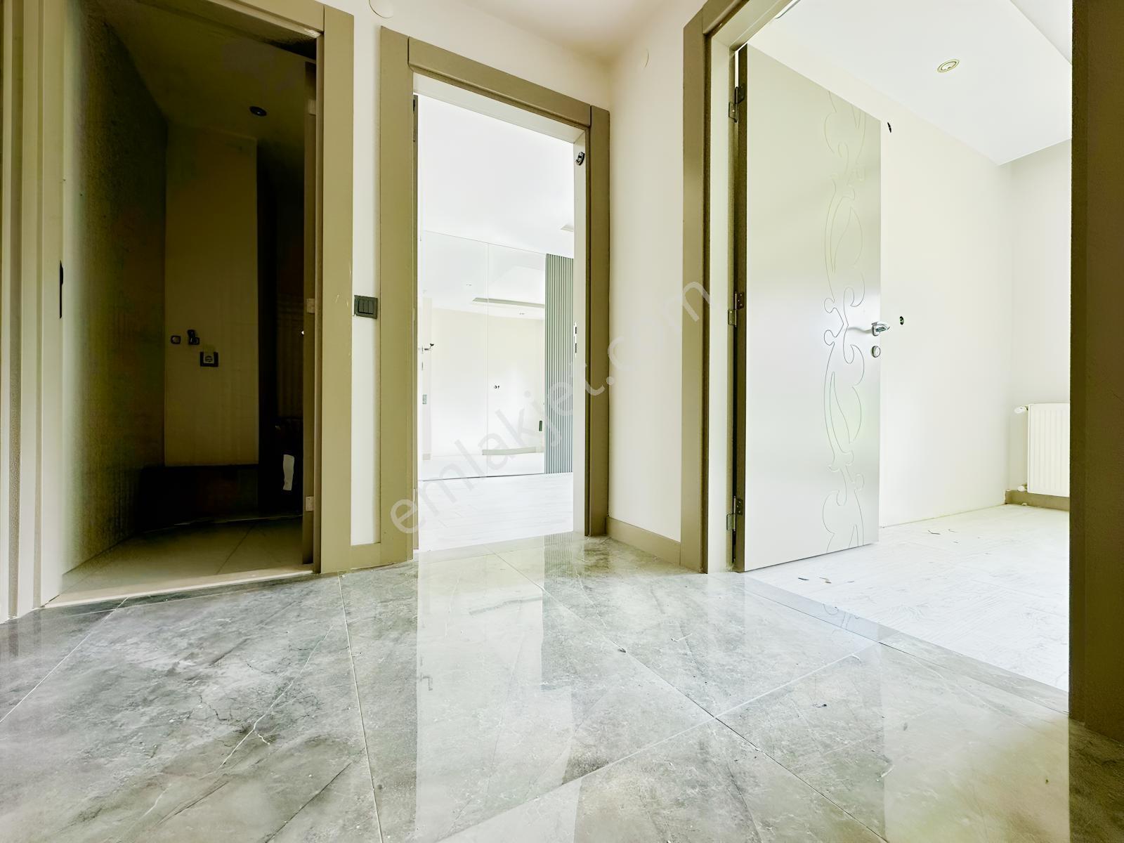 Peyzaj Ödüllü Lüks Site İçerisinde 2+1 Bahçe Dubleks Daire En/ru - Görsel 9