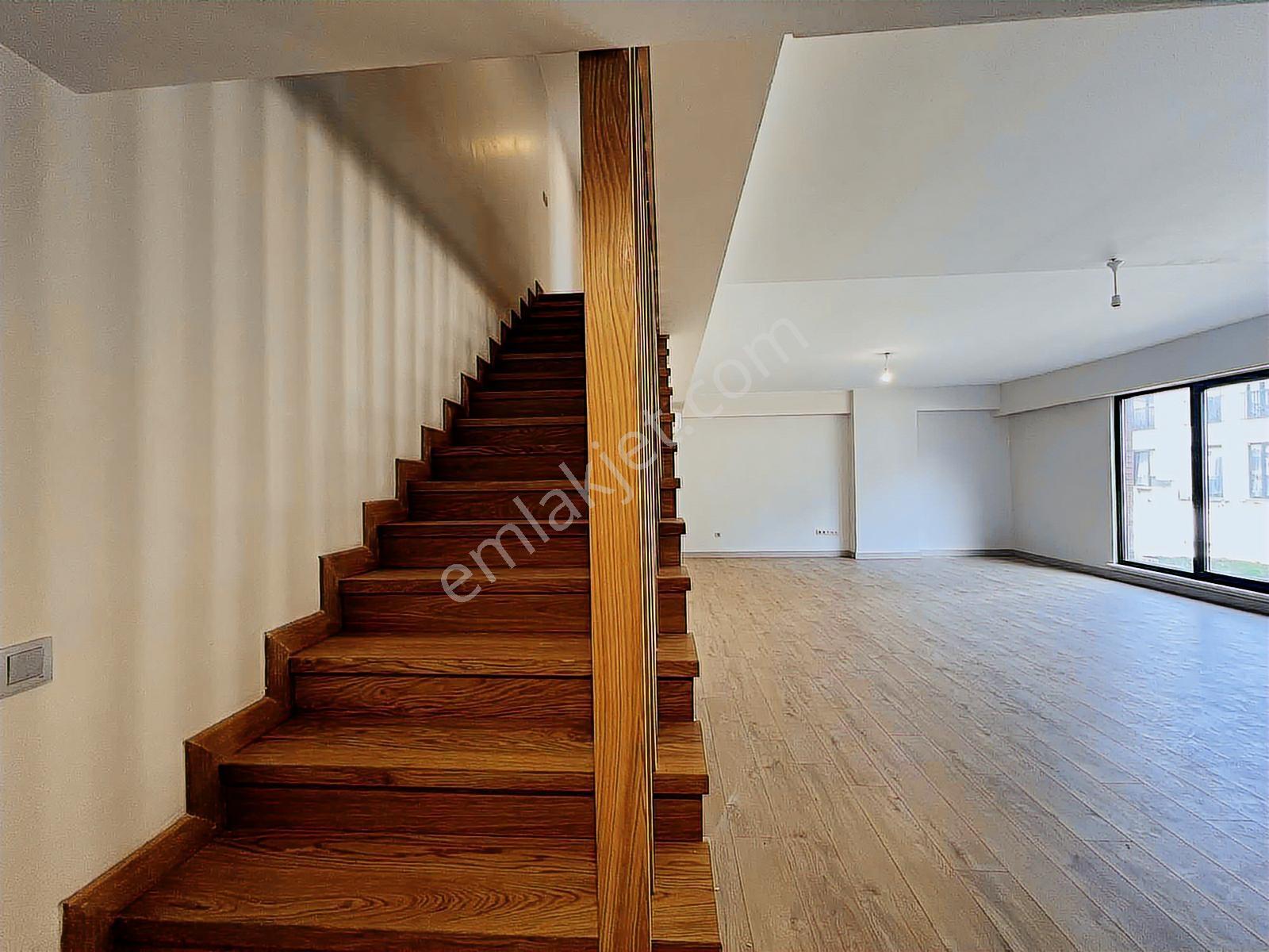 Citizenship Eligible 4+1 Garden Duplex İn Bahçeşehir Vadi Evleri - Görsel 35