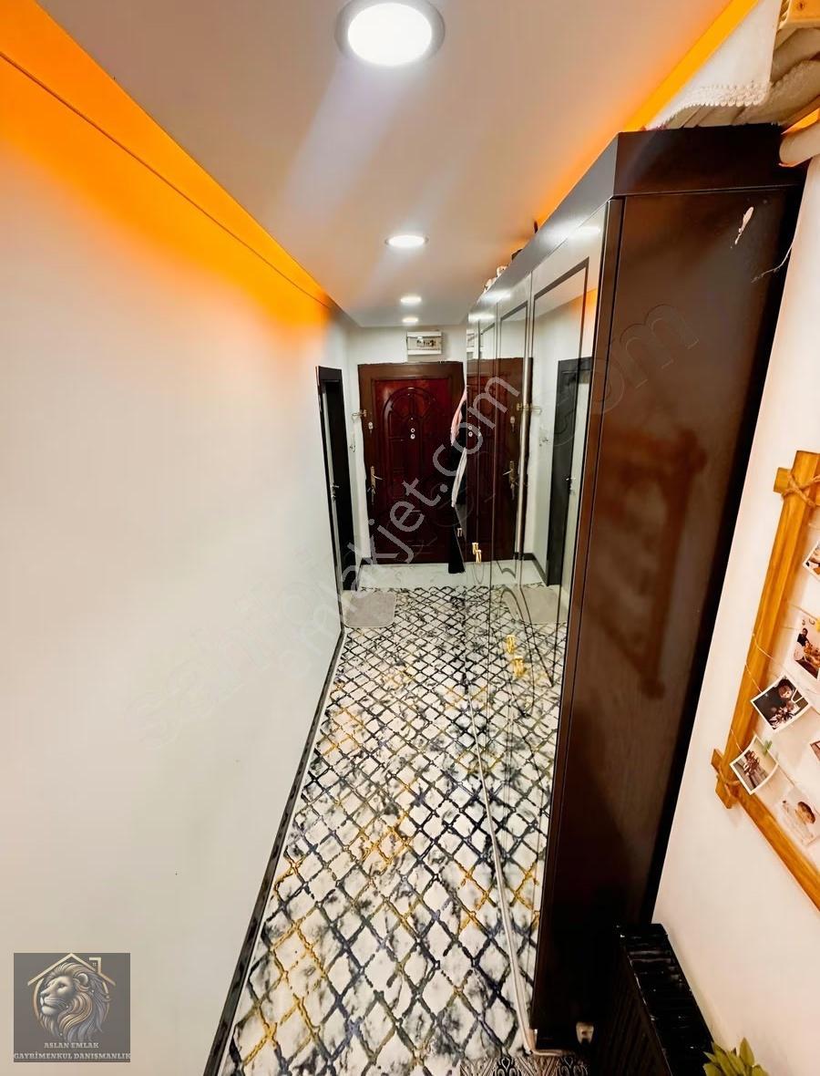 Akşemsettin'de Full Yapılı Cadde Üstü Ara Katta Satılık Daire!!! - Görsel 27