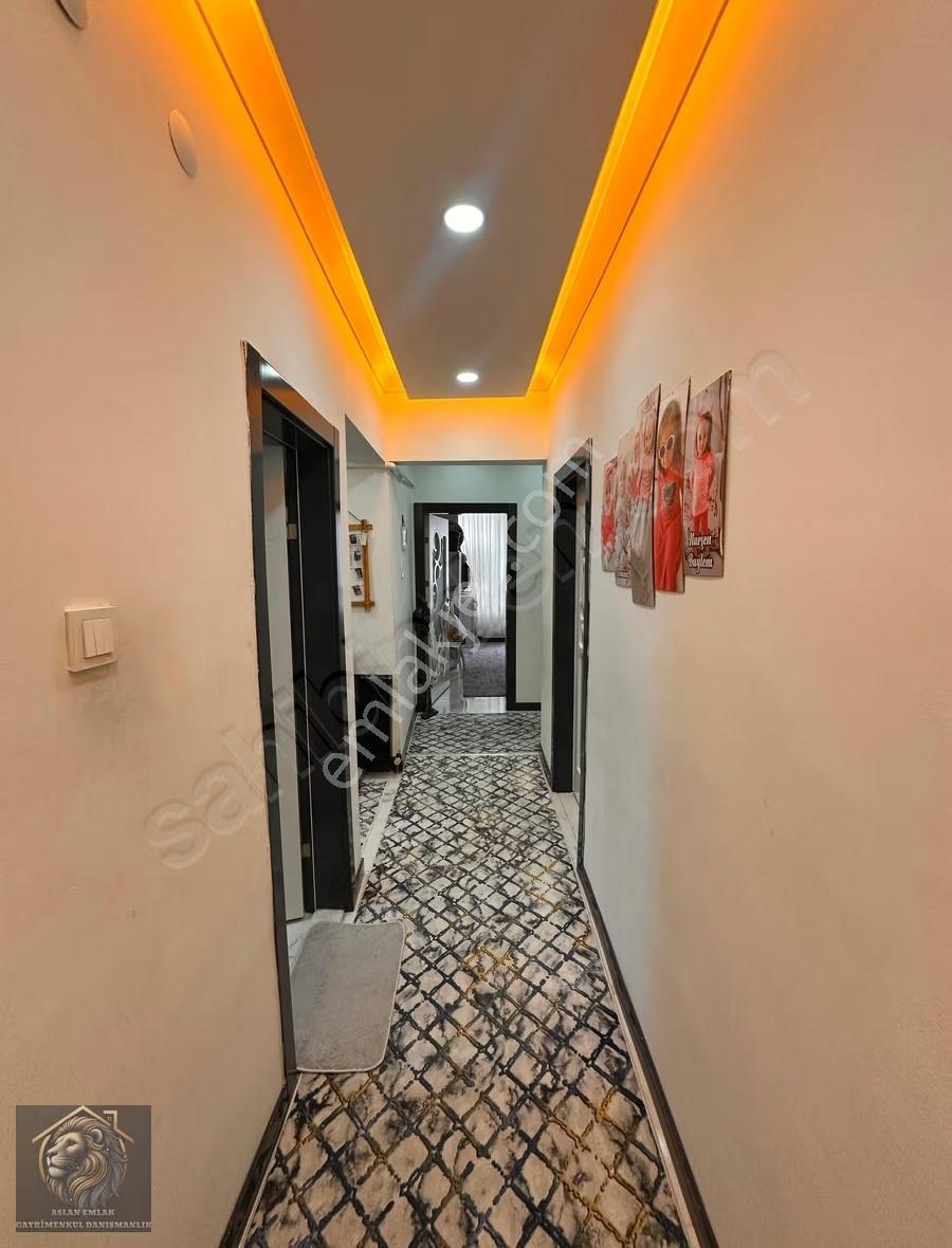 Akşemsettin'de Full Yapılı Cadde Üstü Ara Katta Satılık Daire!!! - Görsel 18