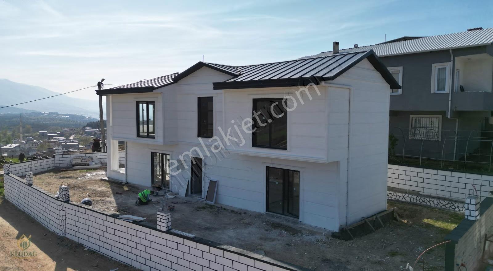 Kestel Çataltepede 377m² Arsada Özel Tasarım 200m² Çelik Villa - Görsel 6