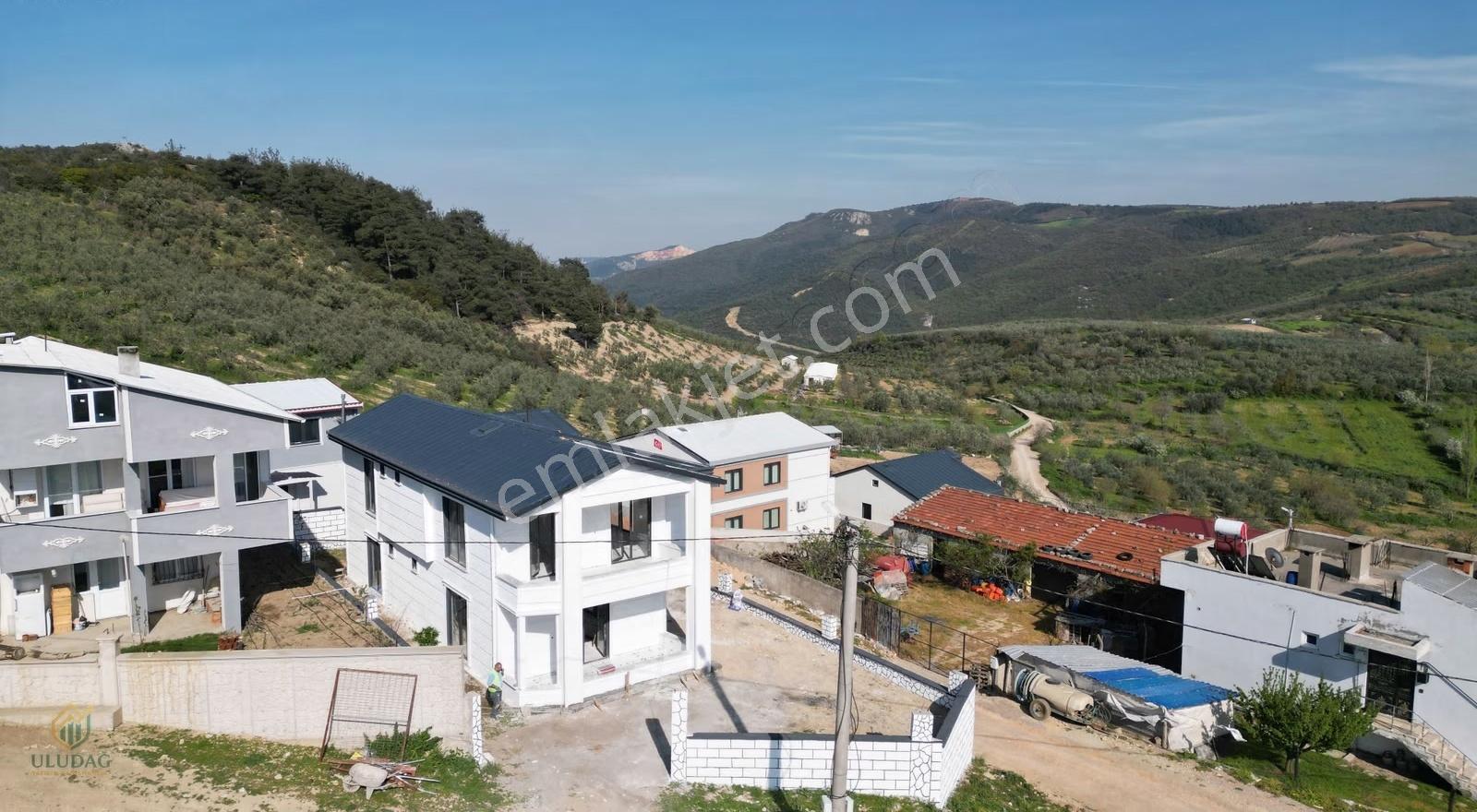 Kestel Çataltepede 377m² Arsada Özel Tasarım 200m² Çelik Villa - Görsel 5