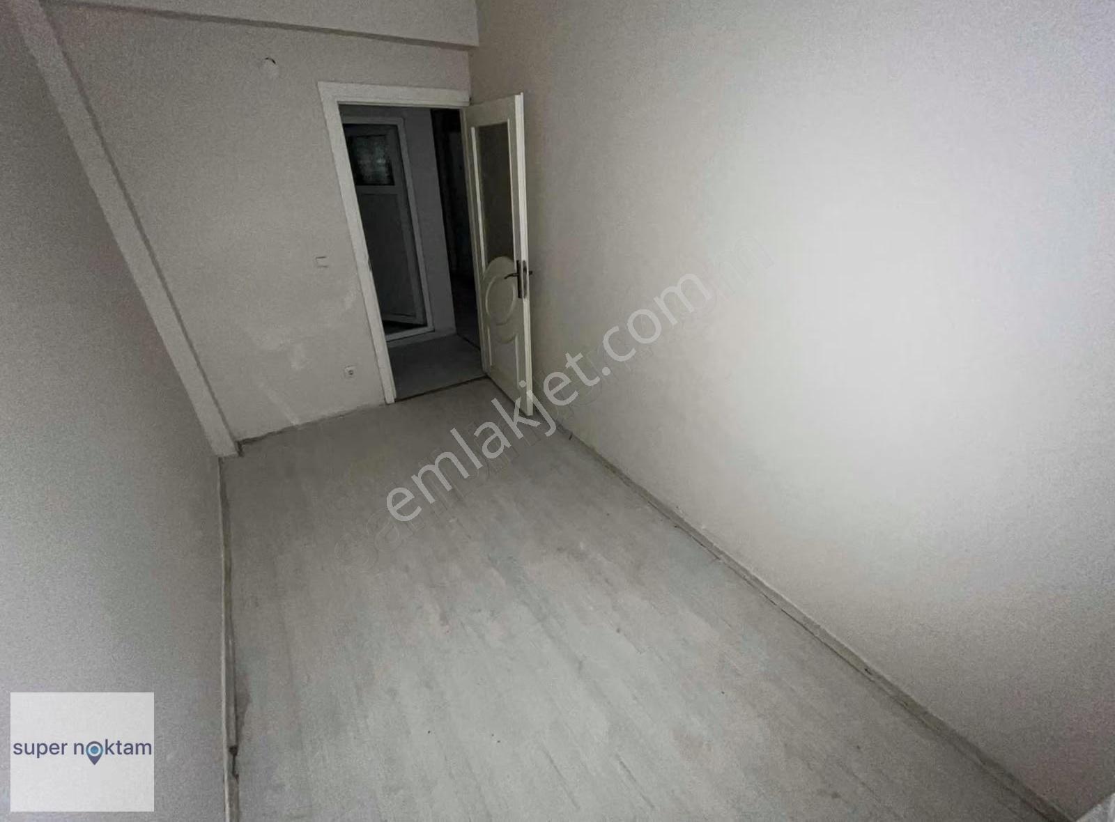 Mehmet Akif'te Satılık 2+1 Krediye Uygun İskanlı Bahçe Kat Daire - Görsel 24