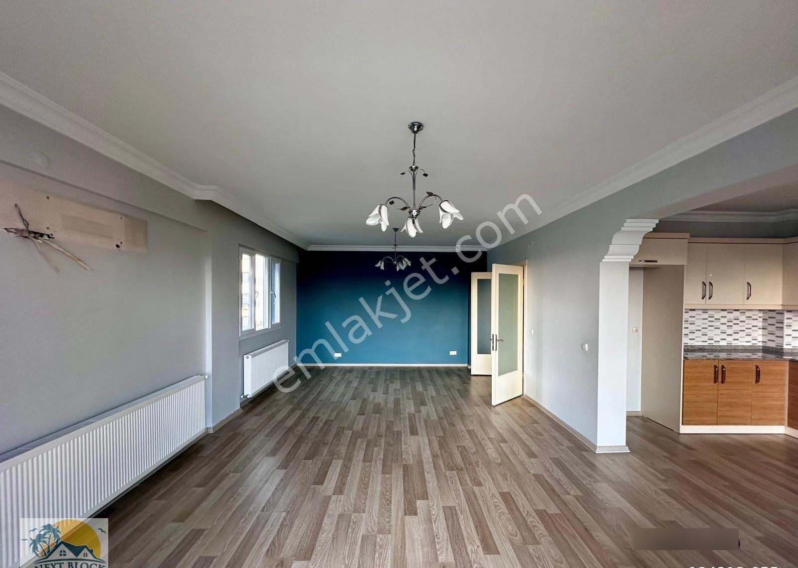 Kuşadası Şahan Sitesi'nde 3+1 Geniş Ve Doğalgazlı Daire - Görsel 21