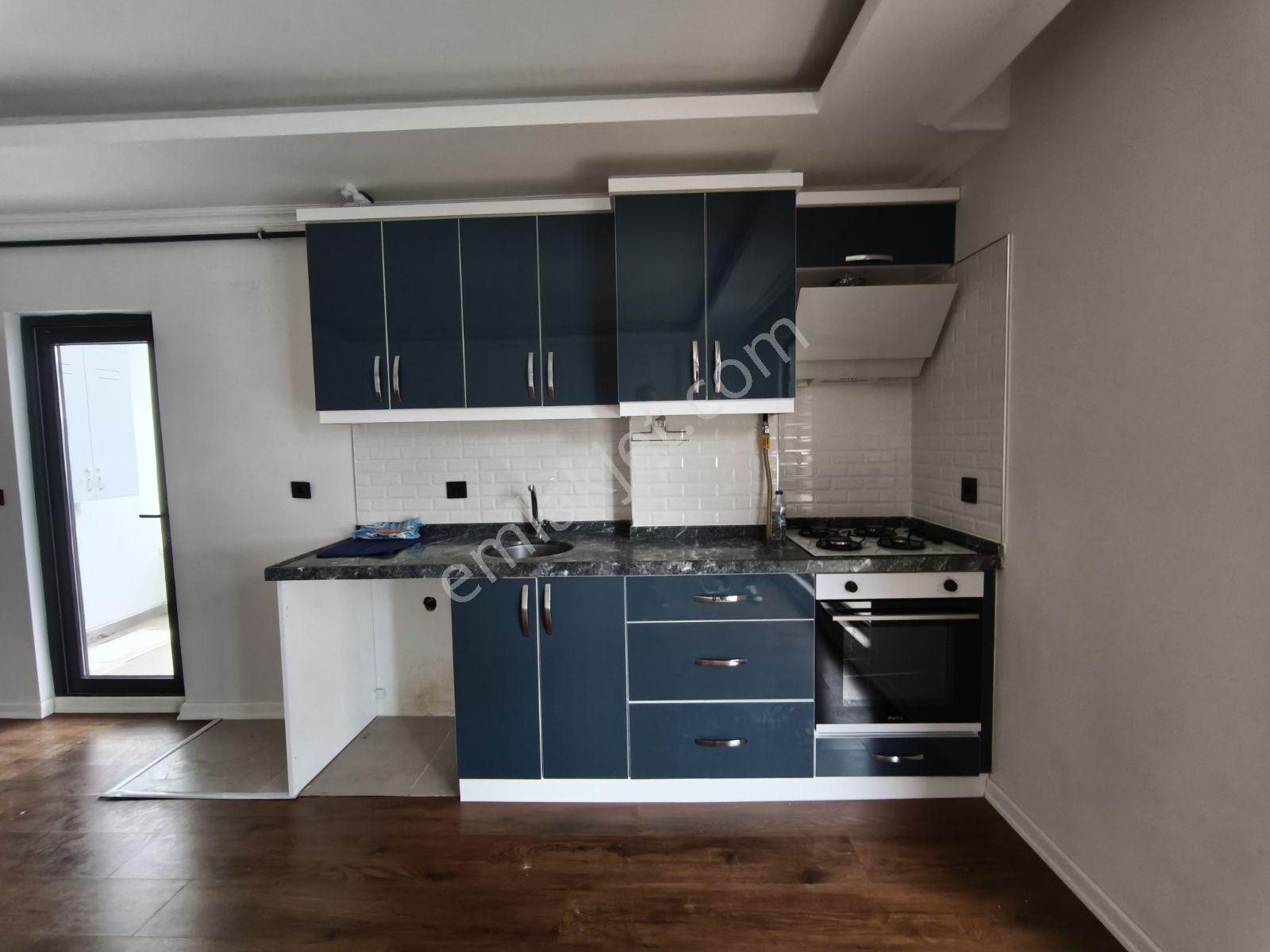 Truva/nazım Demirci'den Tramvaya Cephe Kiralık 1+1 Geniş Daire - Görsel 17