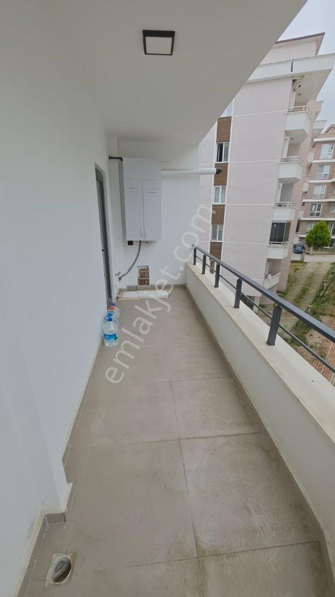 Truva/nazım Demirci'den Tramvaya Cephe Kiralık 1+1 Geniş Daire - Görsel 31