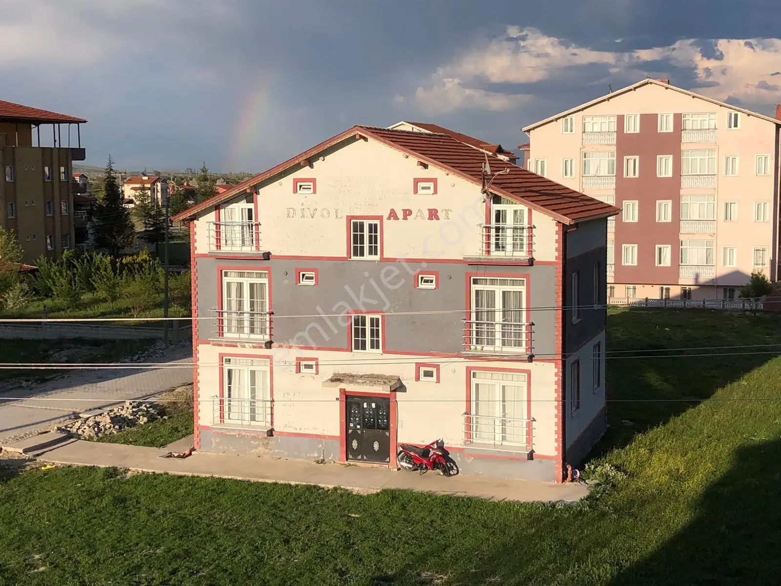 Kira Getirisi Yüksek Komple Apart