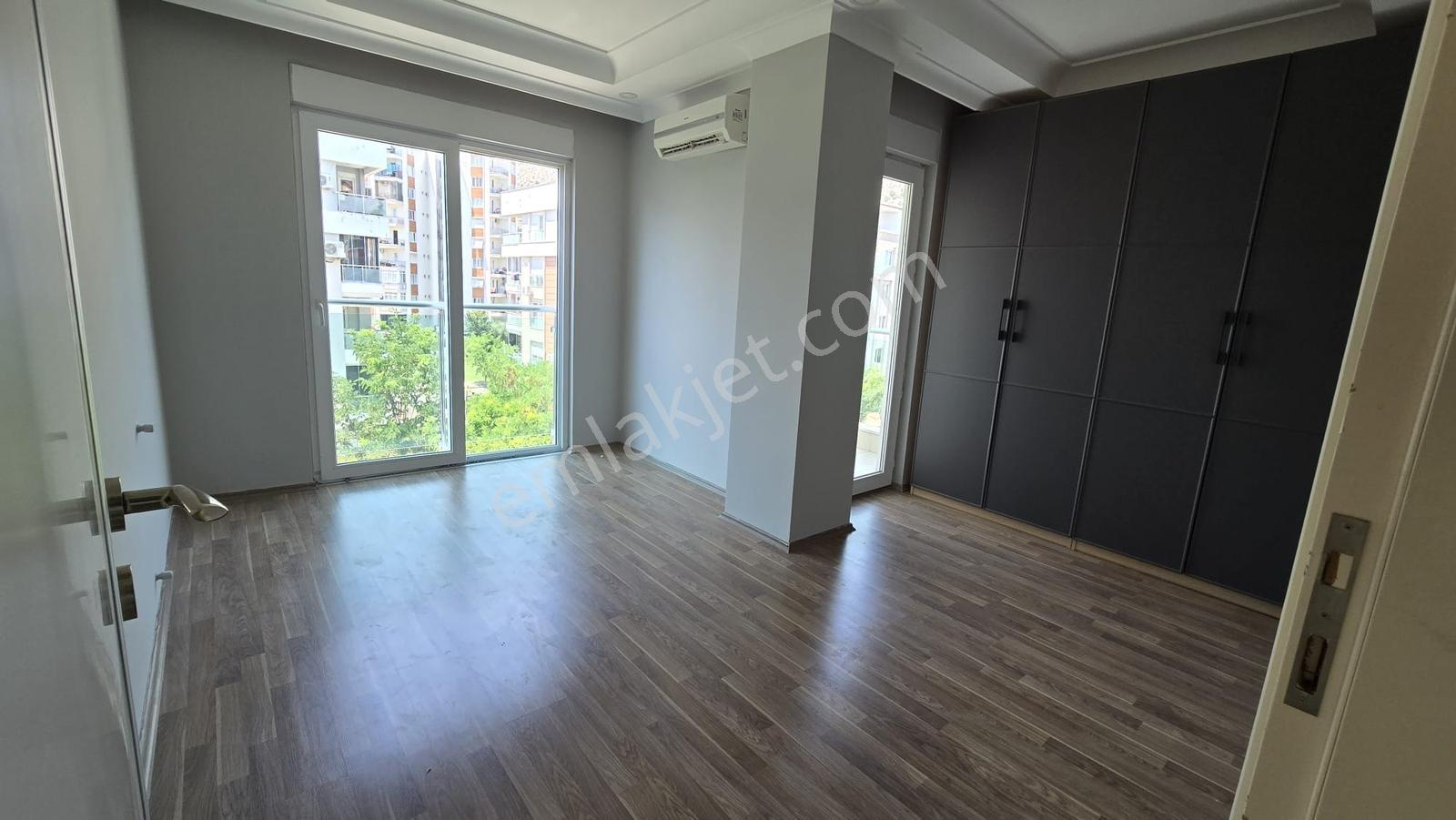 Hurmada Mükemmel Havuz Manzaralı Güney Cephe Satılık 2+1 - Görsel 29
